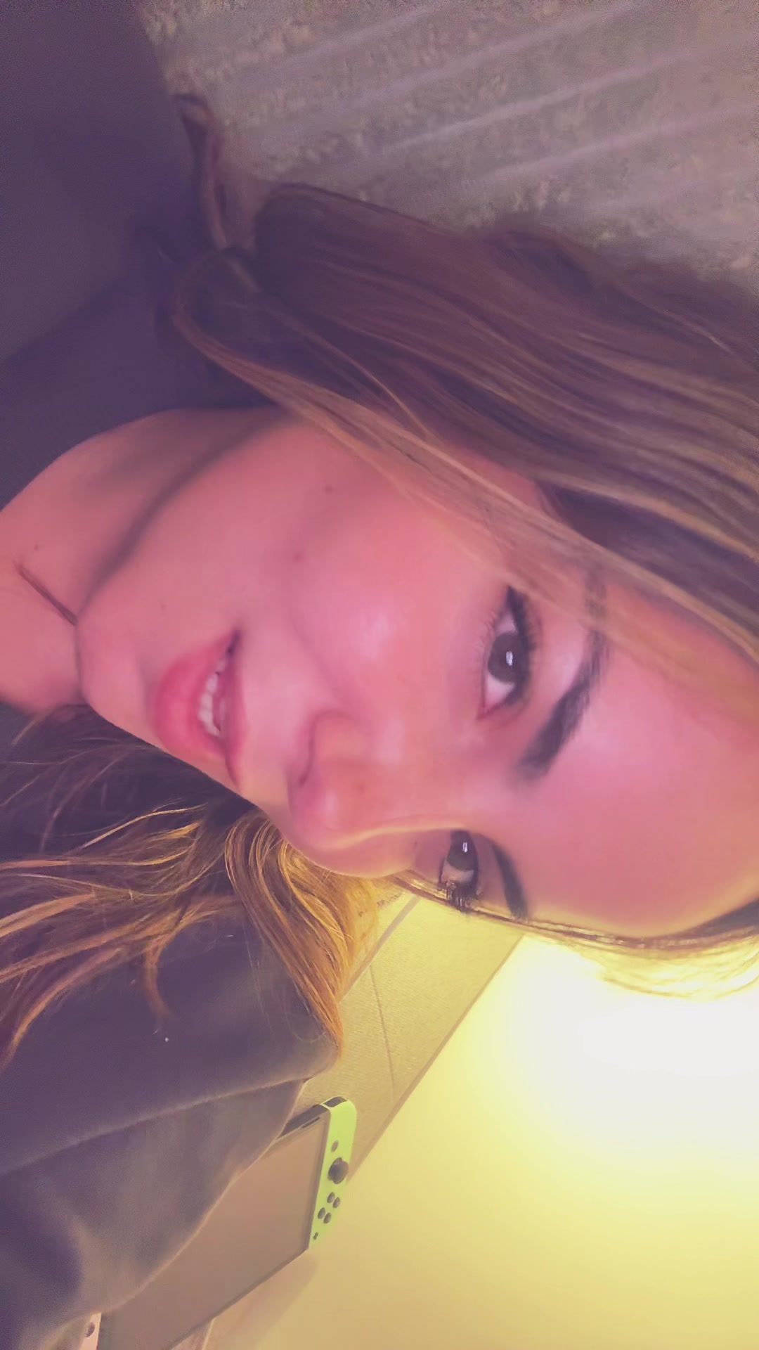 @laura_mooreno