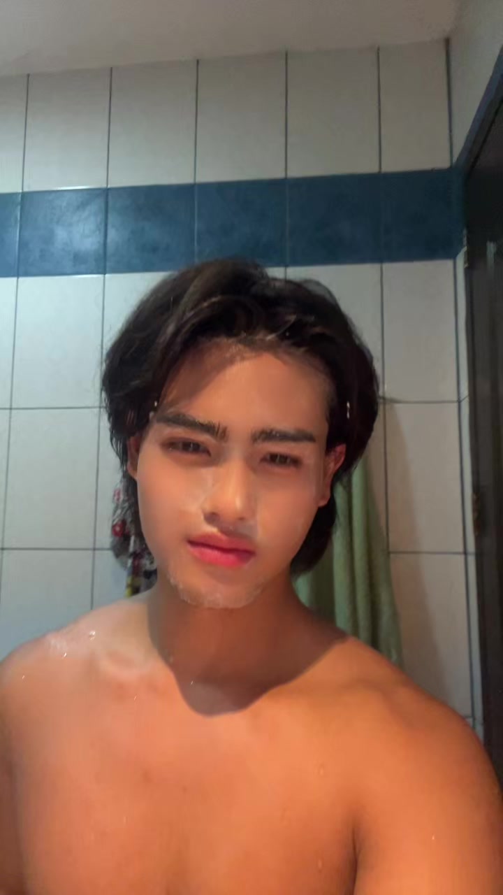 @Aeron Halili (Eron)