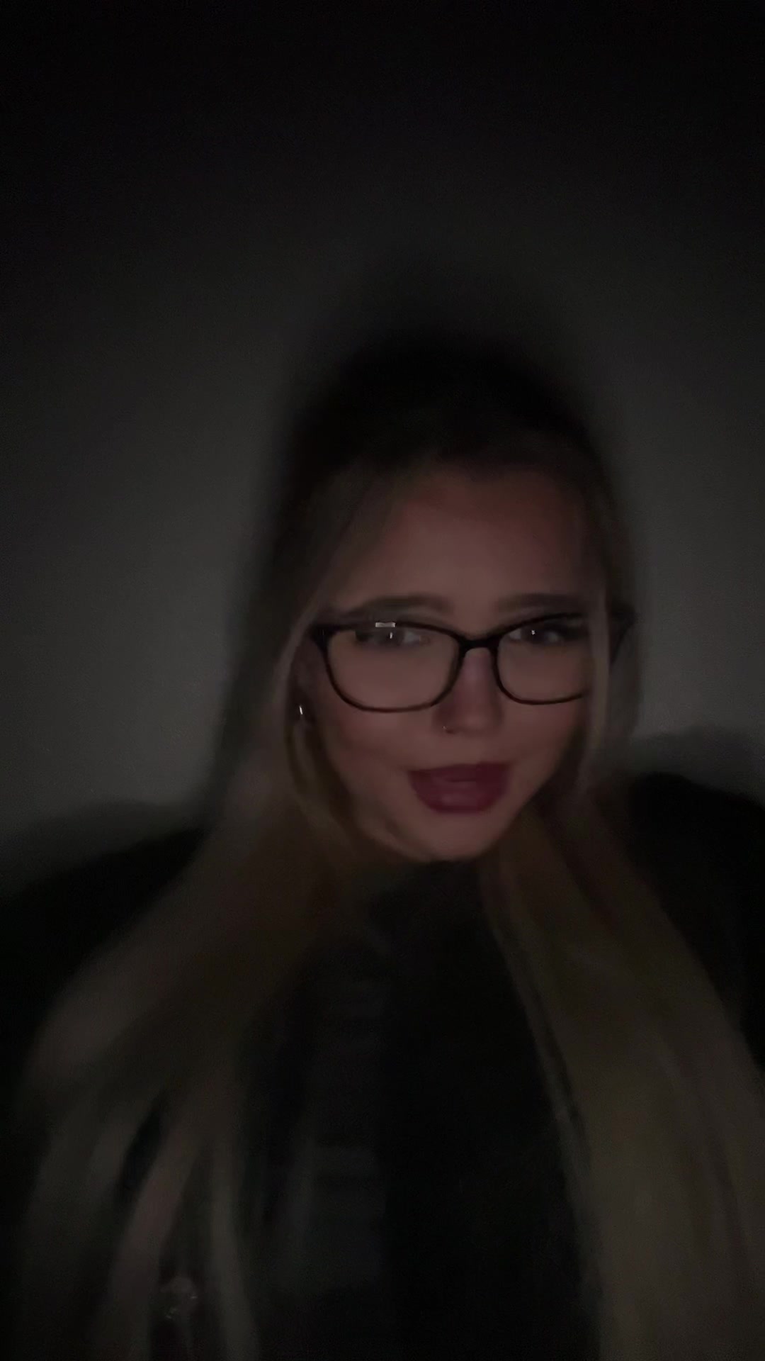 @️