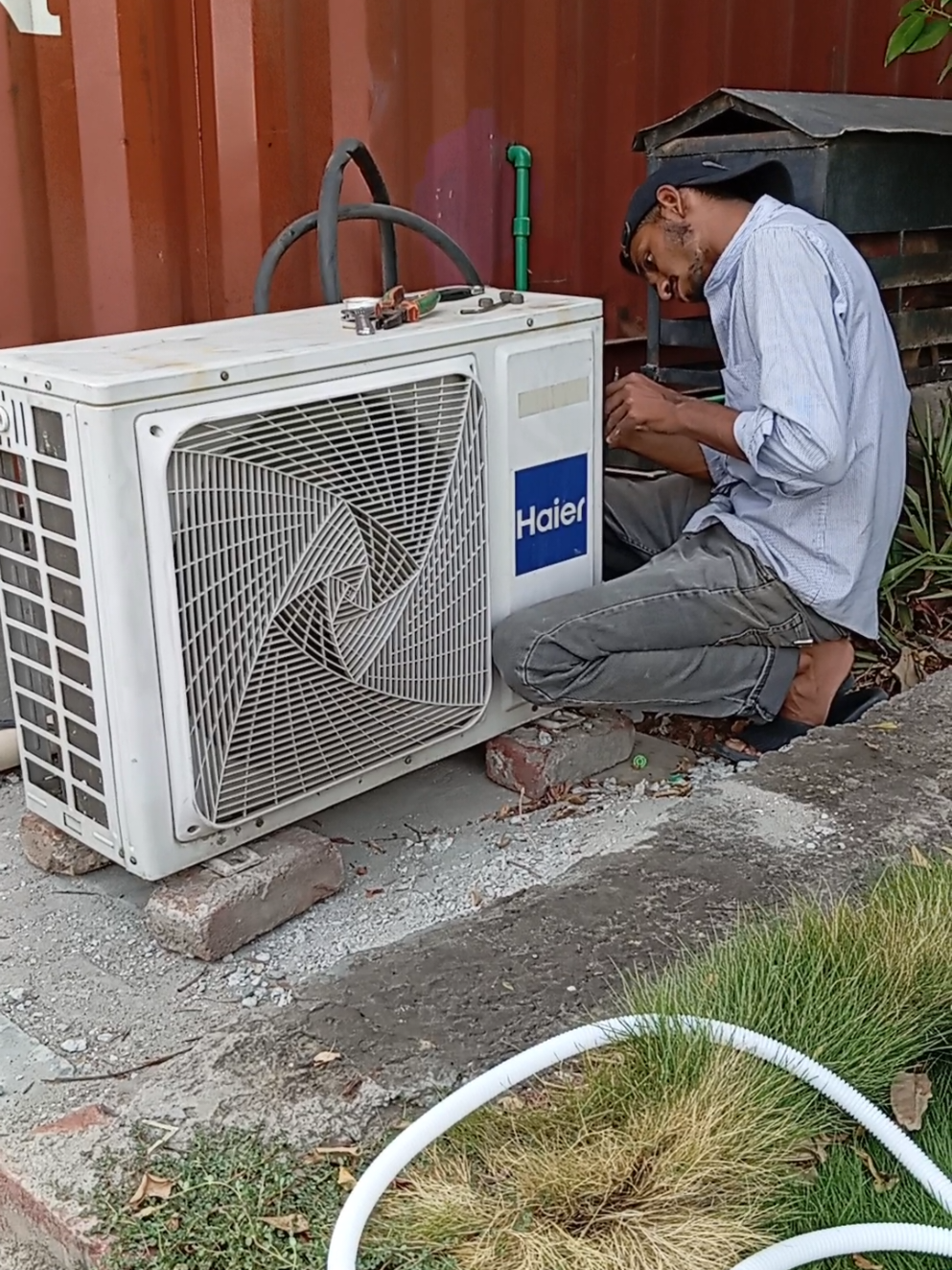 @Al_ Farooq_air_conditioner