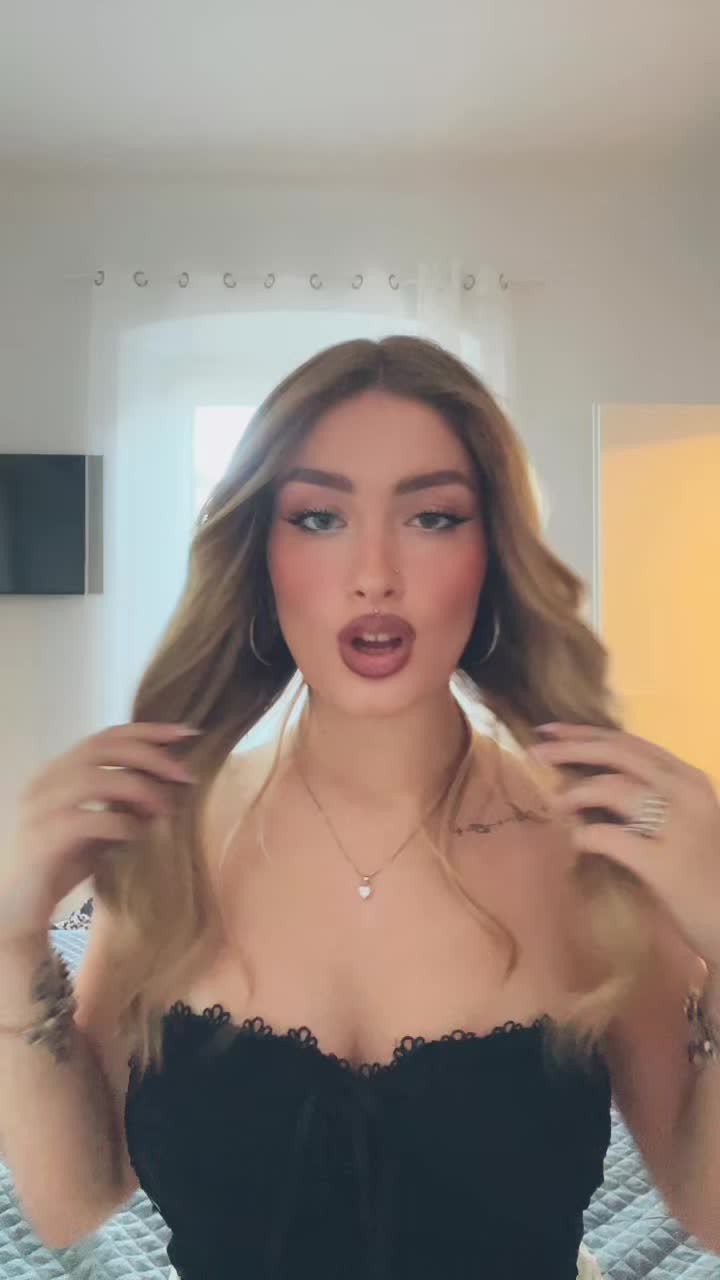@aur&ograve;