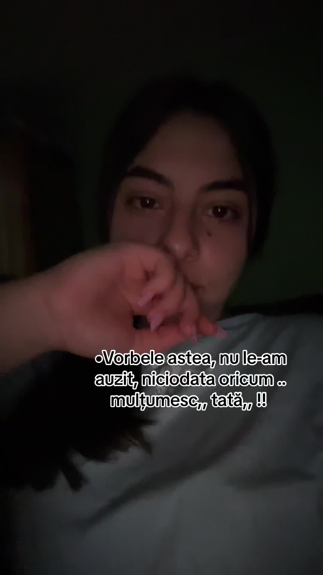 @𝑨𝒏𝒖𝒕̗𝒂💤