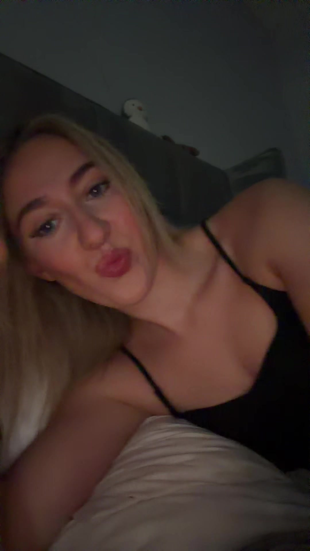 @laurenlavinia_