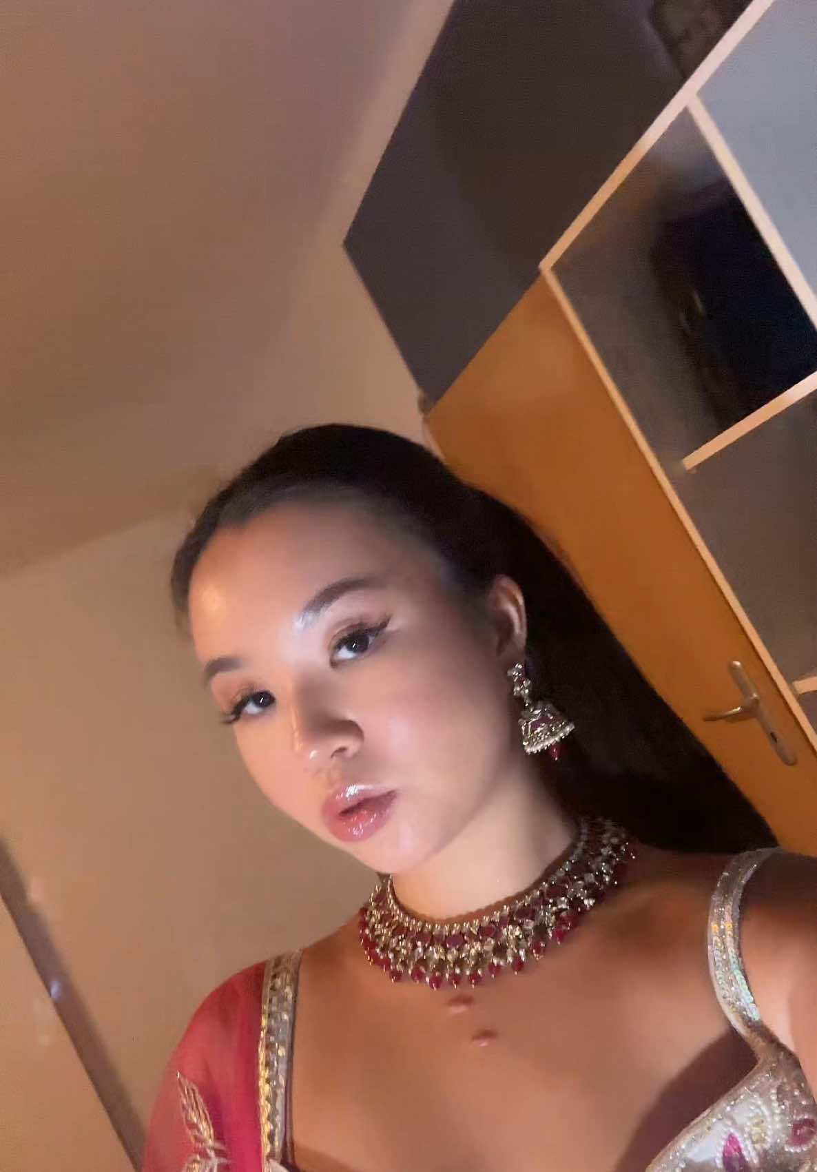 @linhngy_