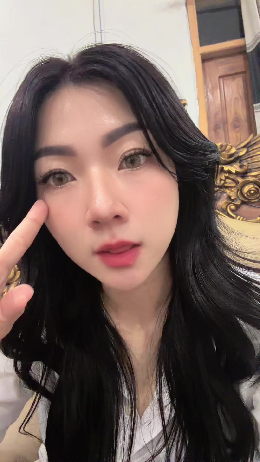 @AMW