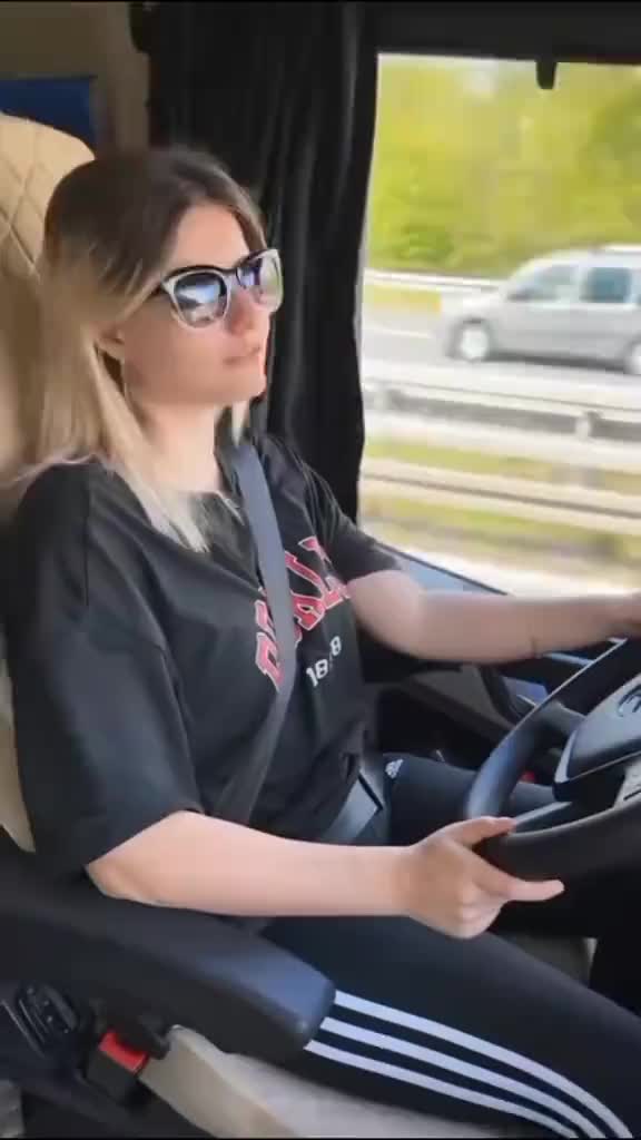 @ðªðºØ ð·ðŠ plongeur ðŠð· Øðªðº