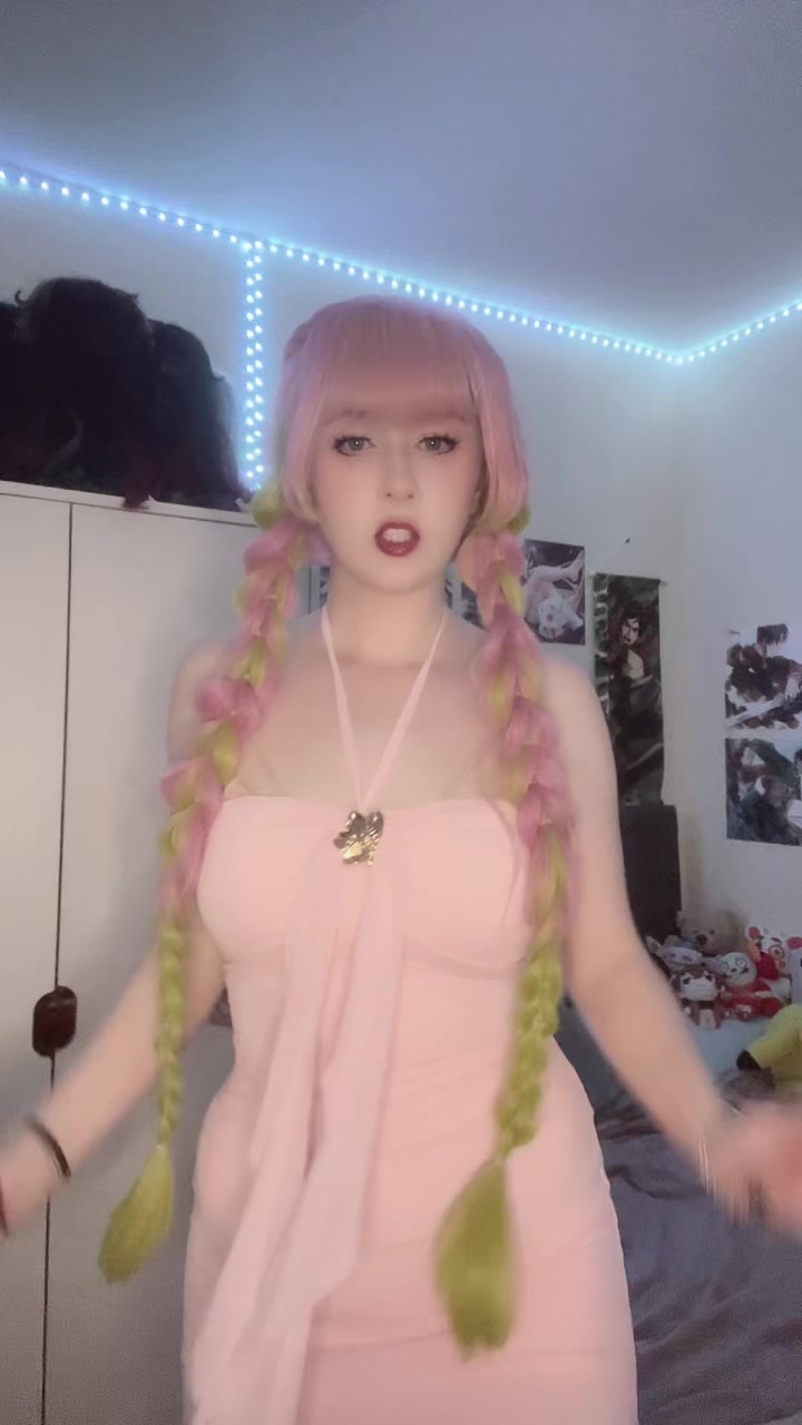 @♡。·˚˚· Leonie ·˚˚·。♡