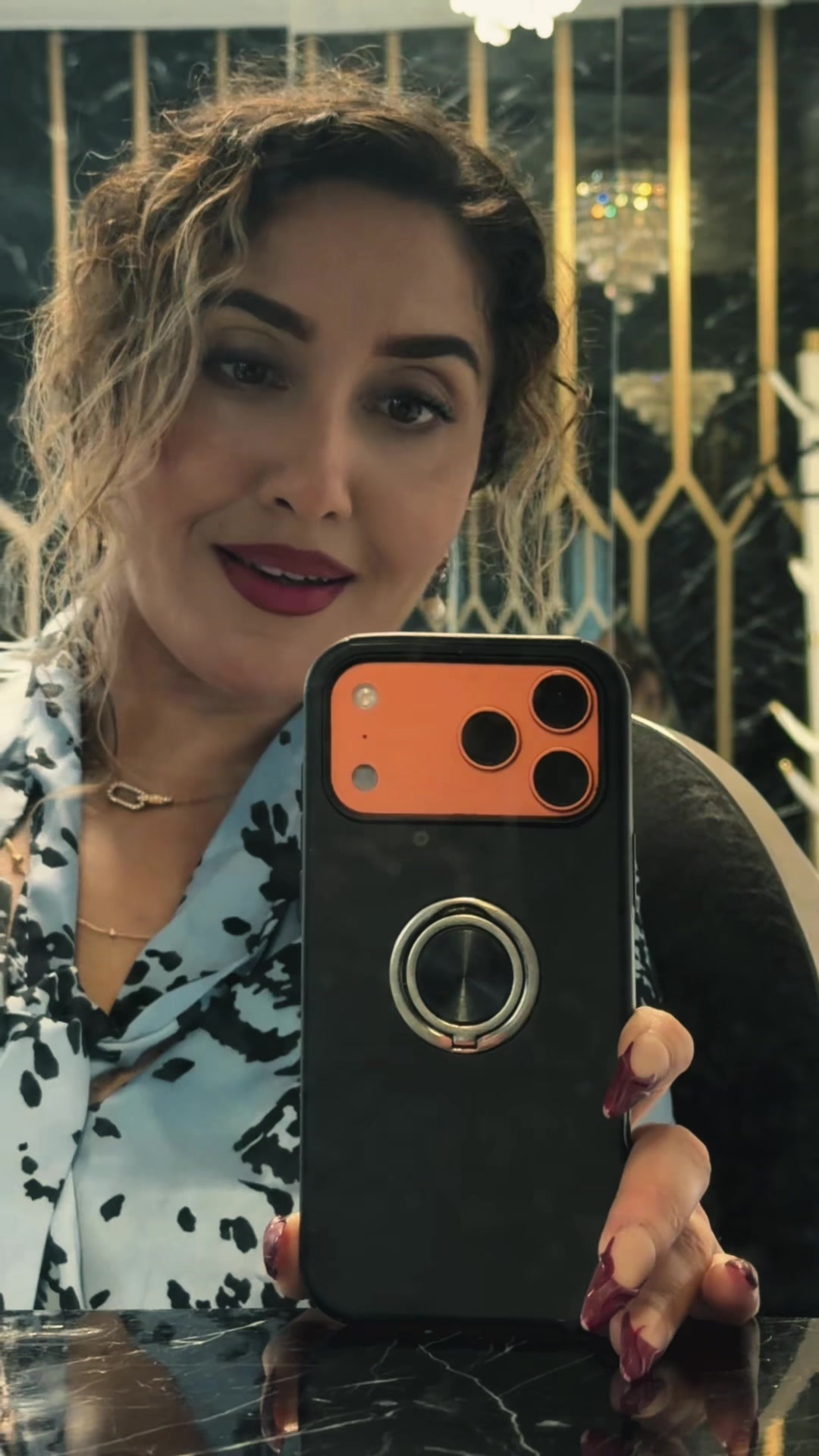 @farahglam1