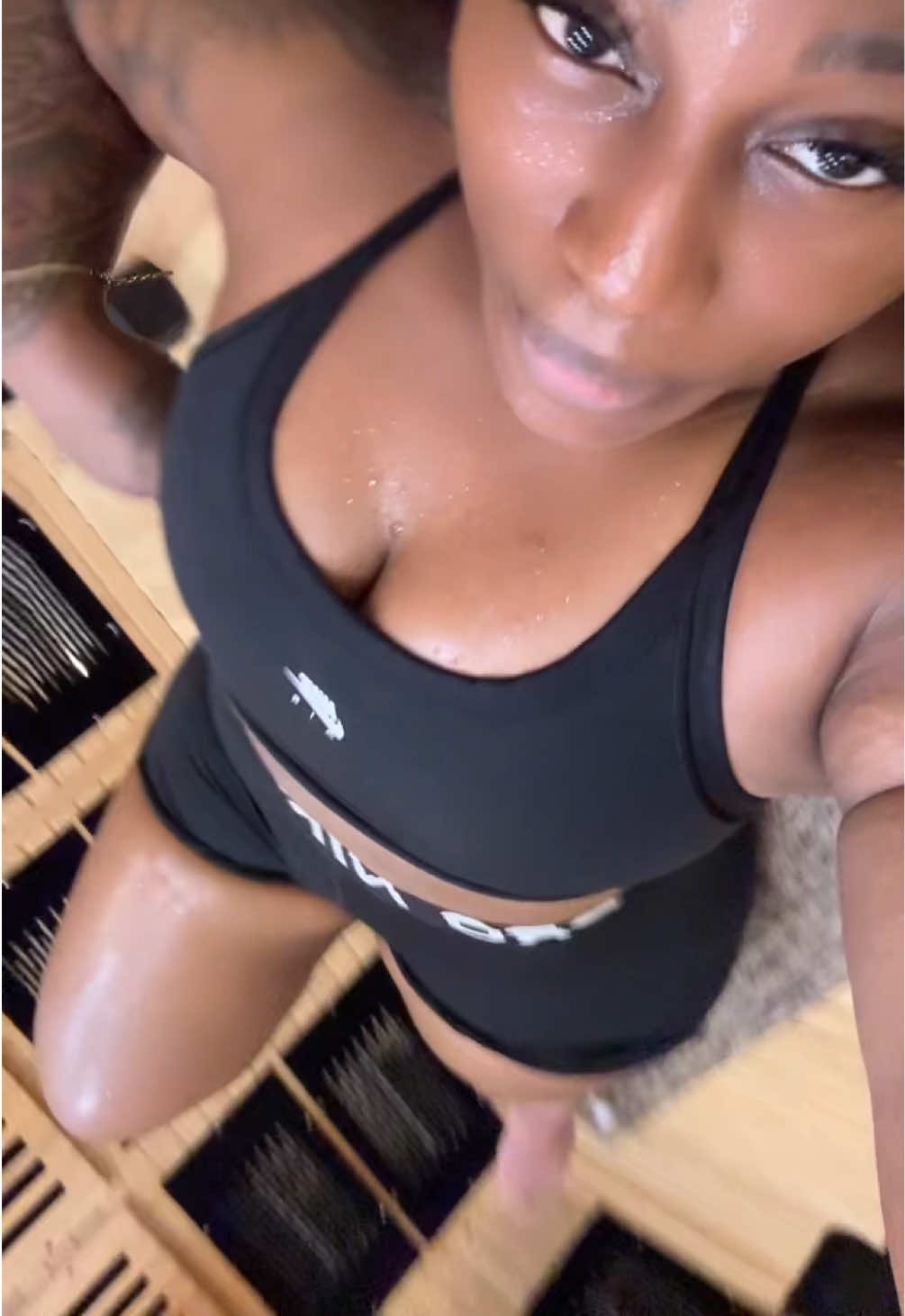 @_foreverflowers