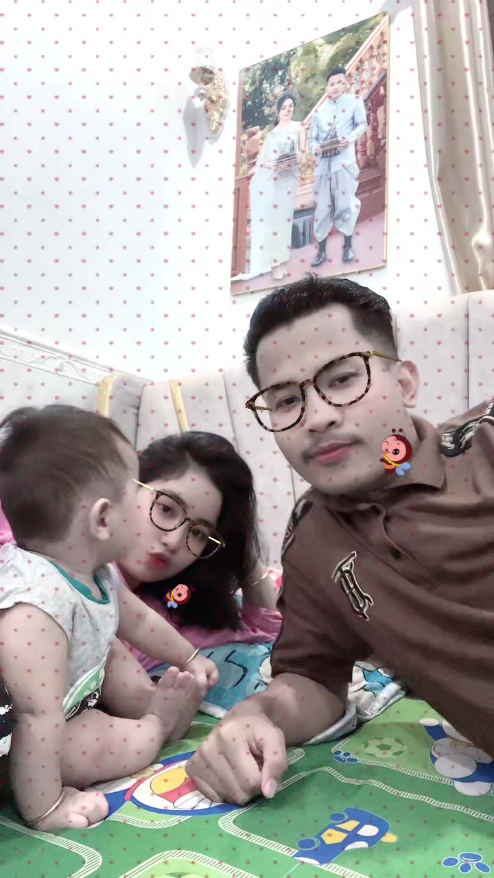 @វ៉ាត សាវ៉ុន៚