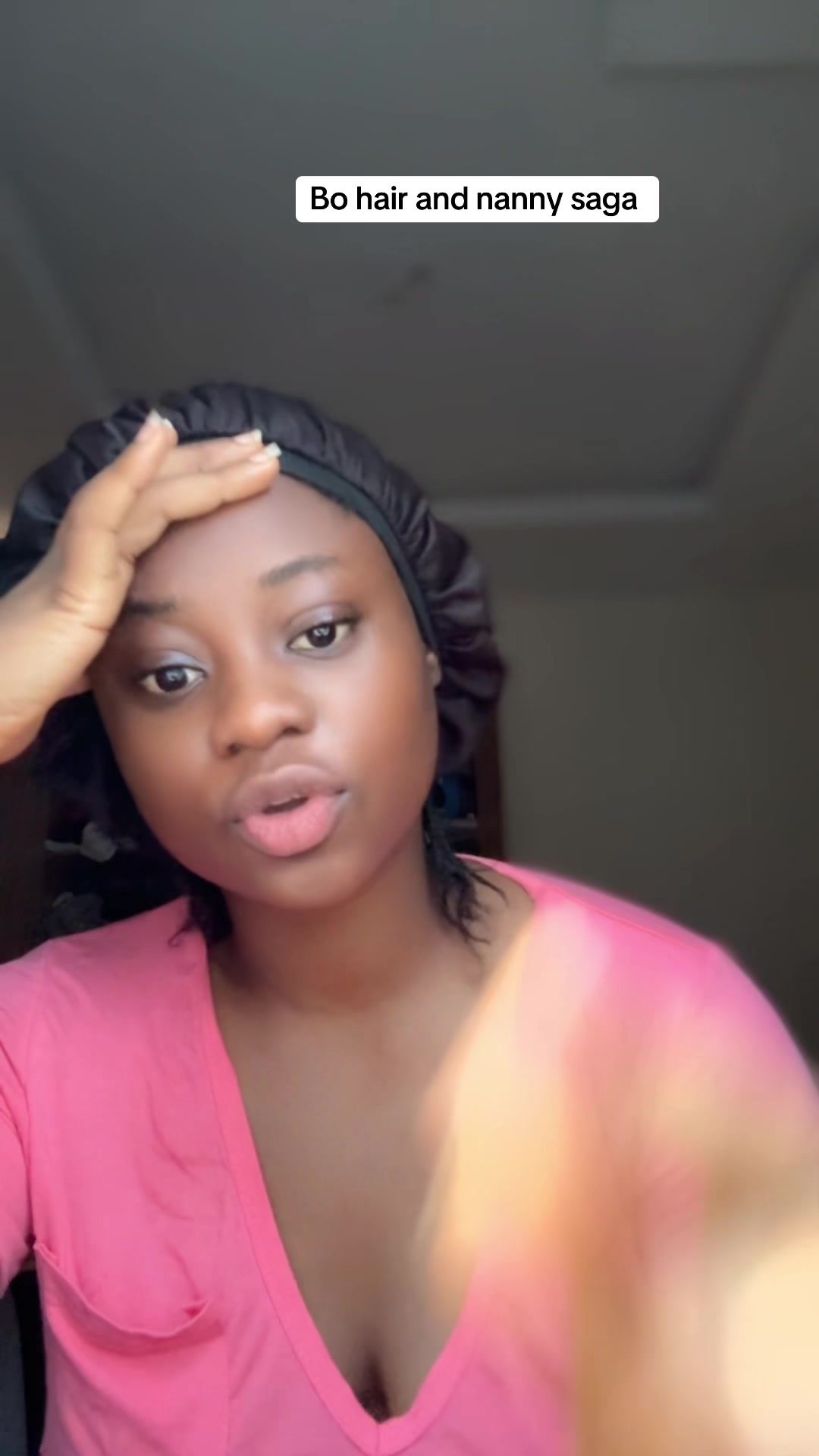 @Regiescoop the bonnet girl