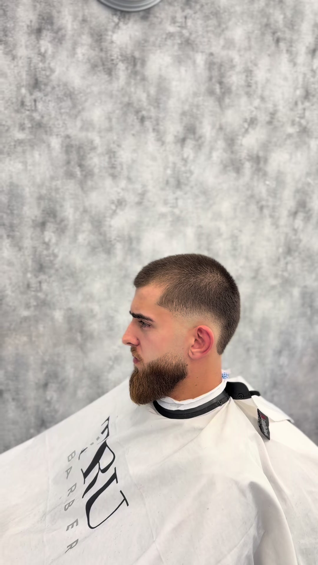@Bluebarber_weimar