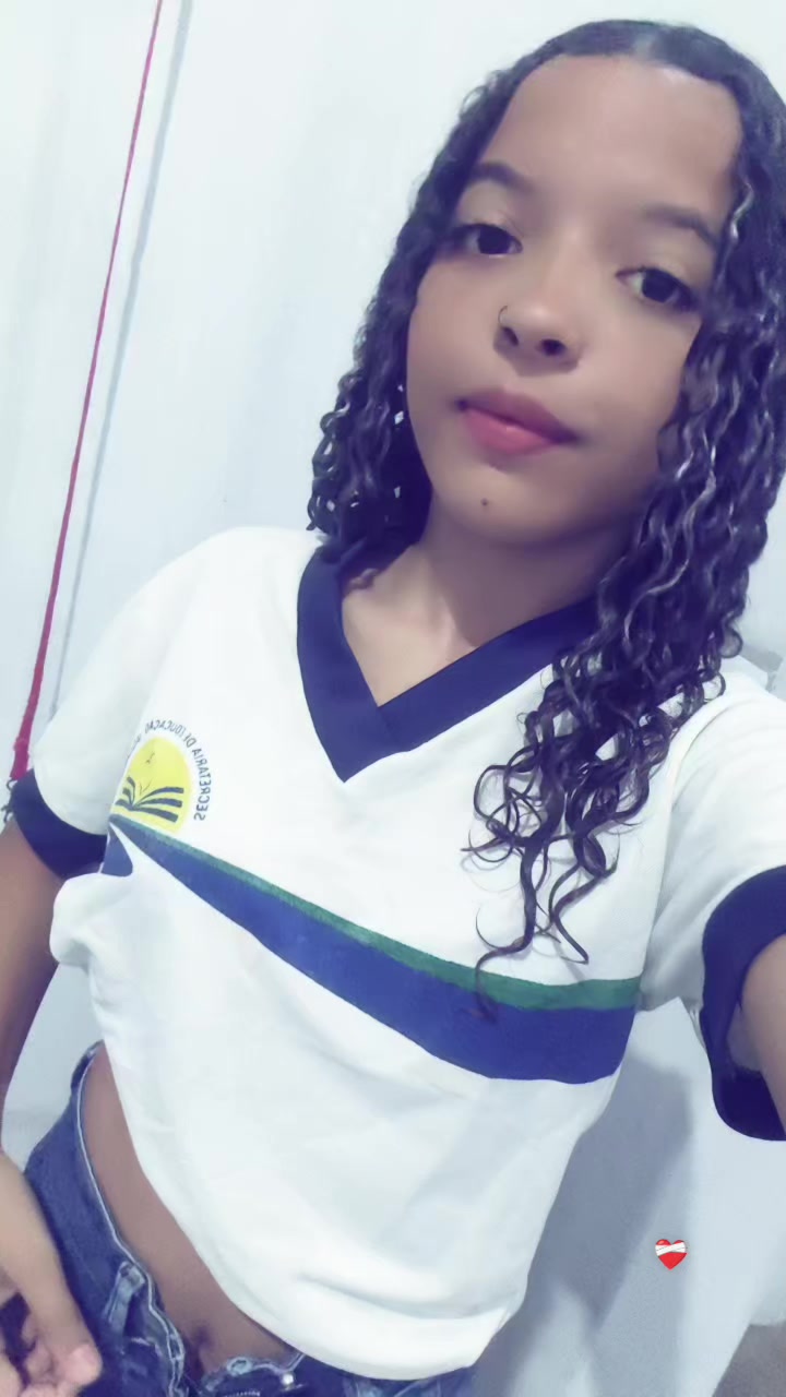 @Mariahozana_