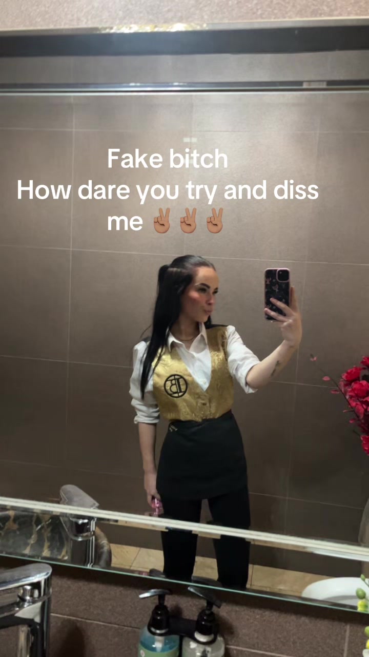 @Kacey Louise