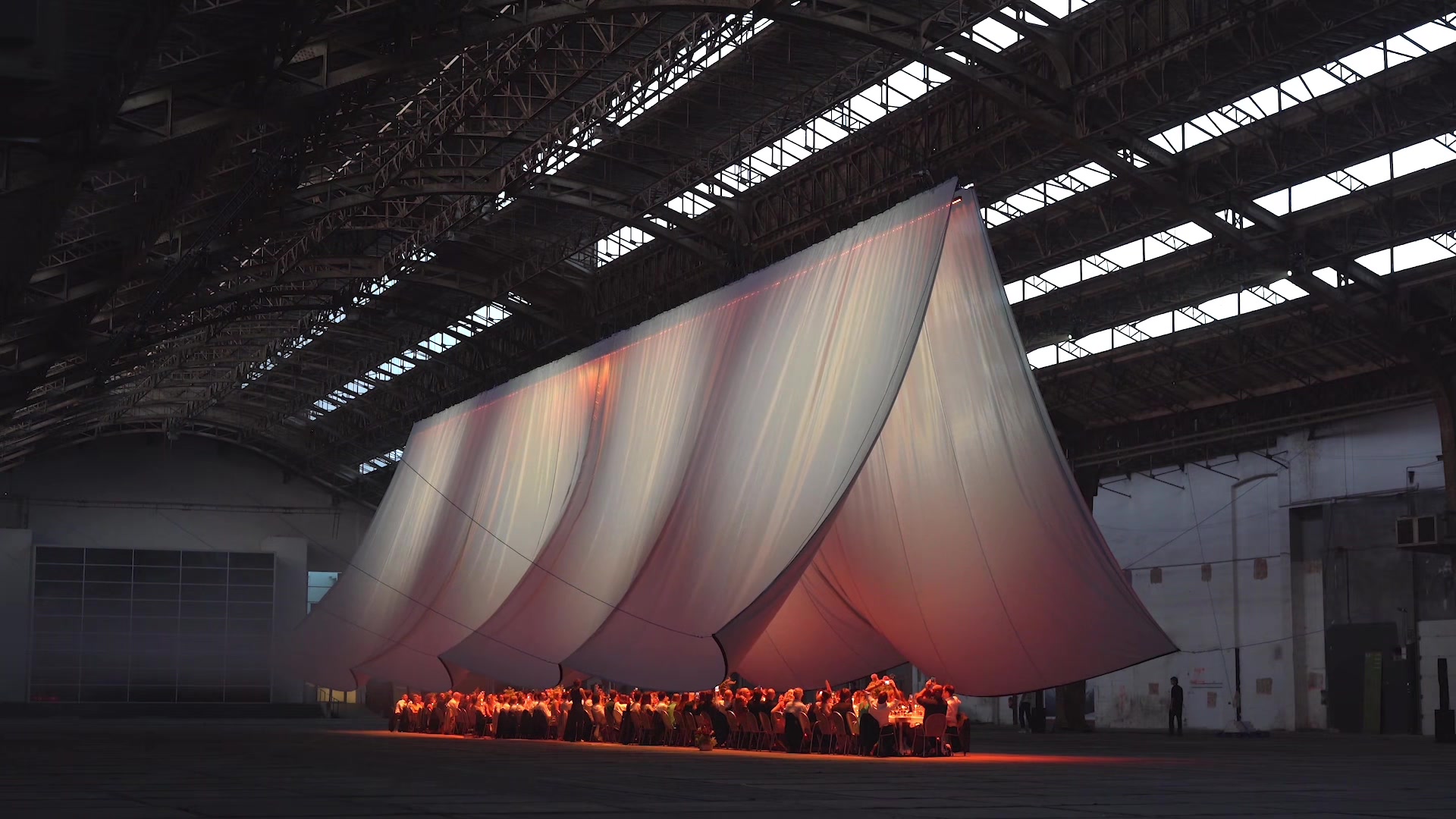 @dezeen