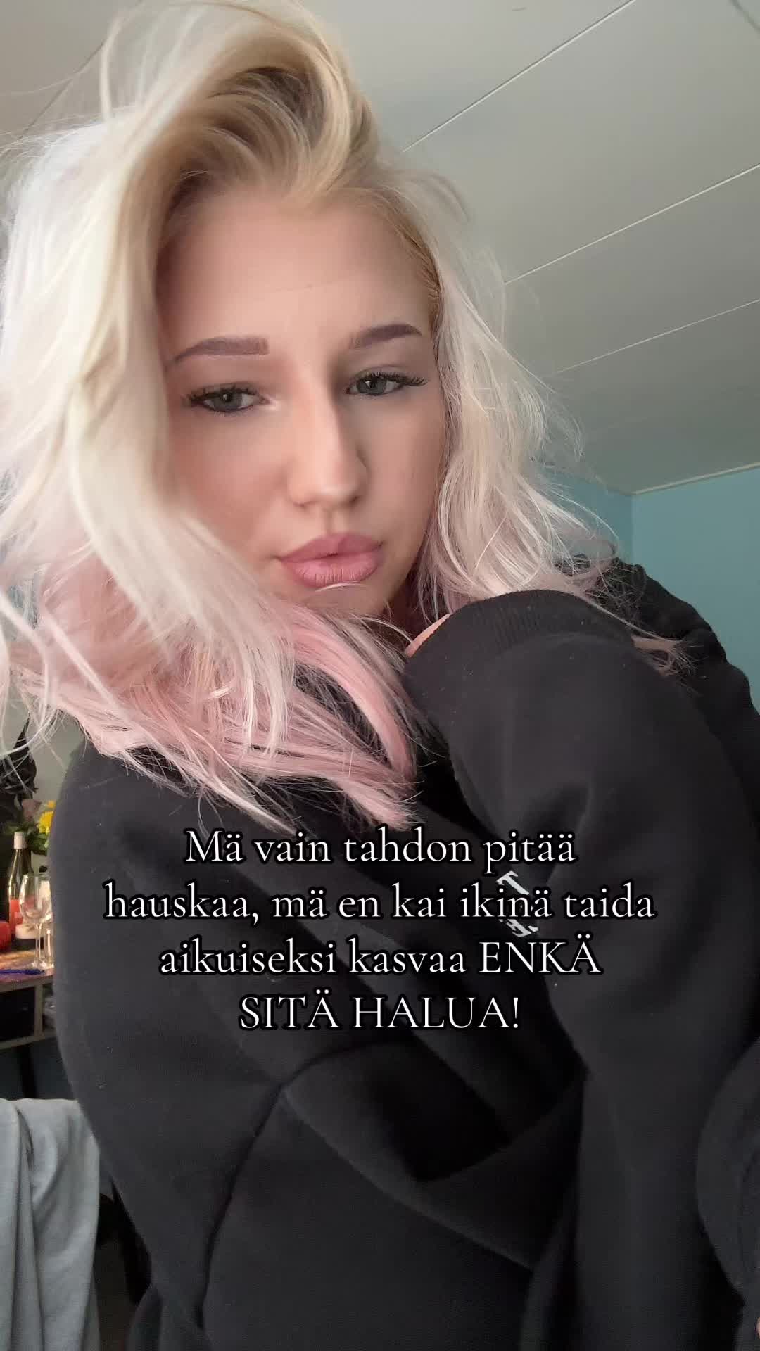 @Eevi🤍