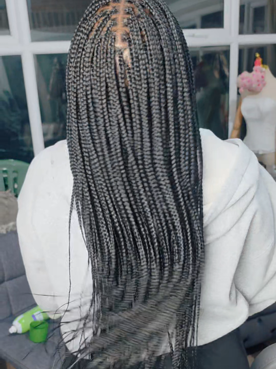 @Hairbysheeba