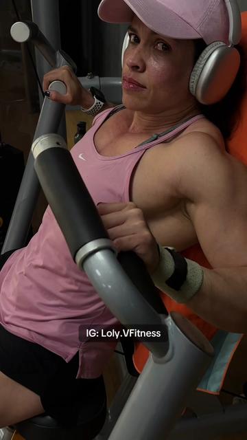 @lolyfitness_