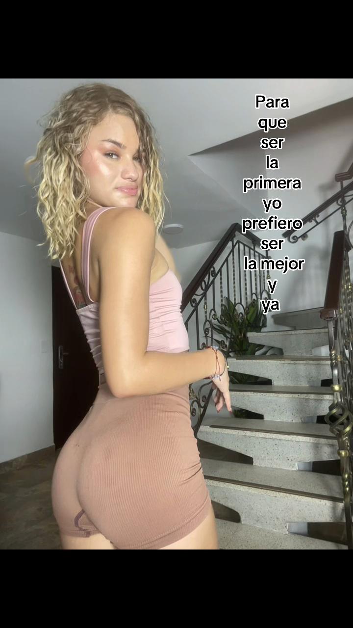 @Libeth_santana🧃