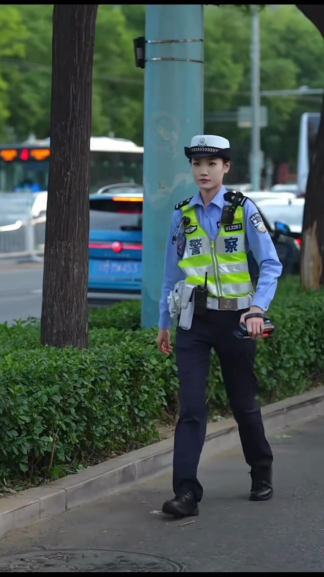 @花木兰👮
