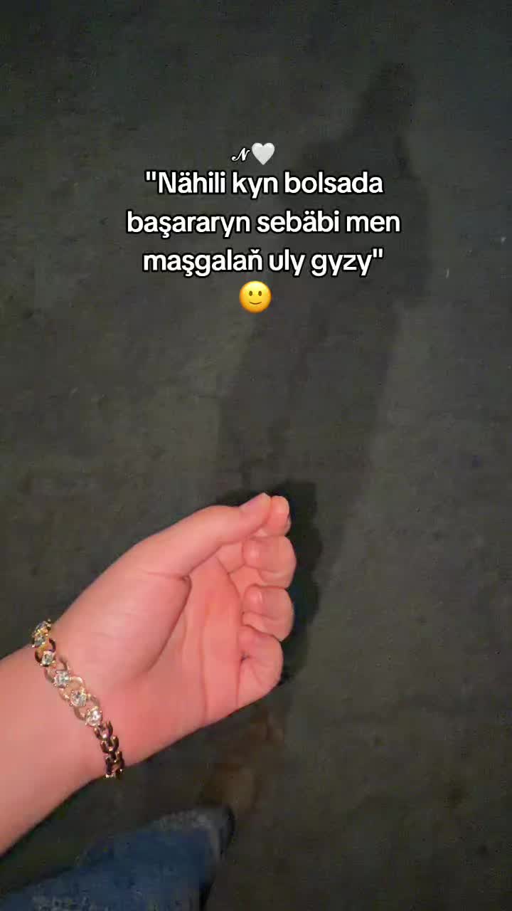 @𝓝 🤍
