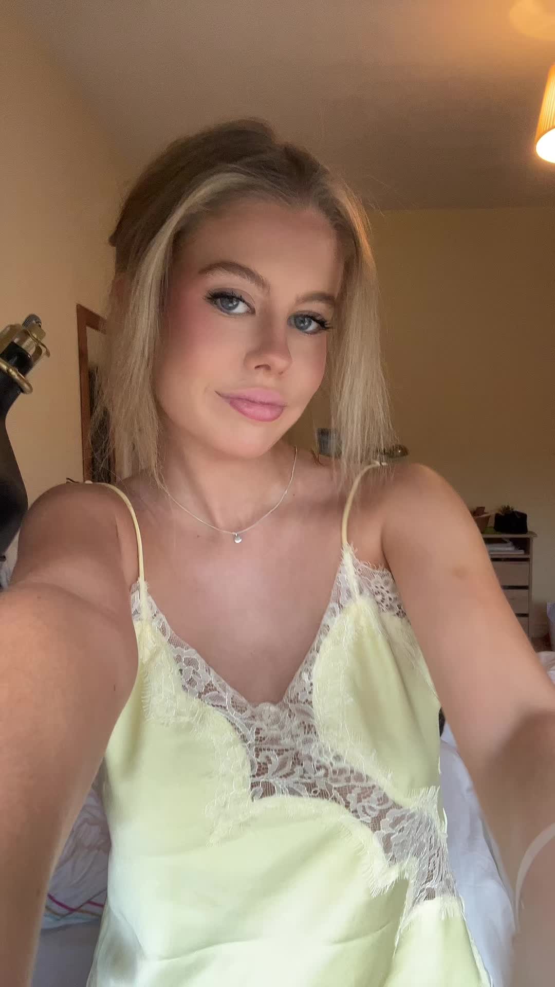 @laurenhand