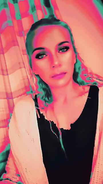 @Ice Queen Bitch 💋