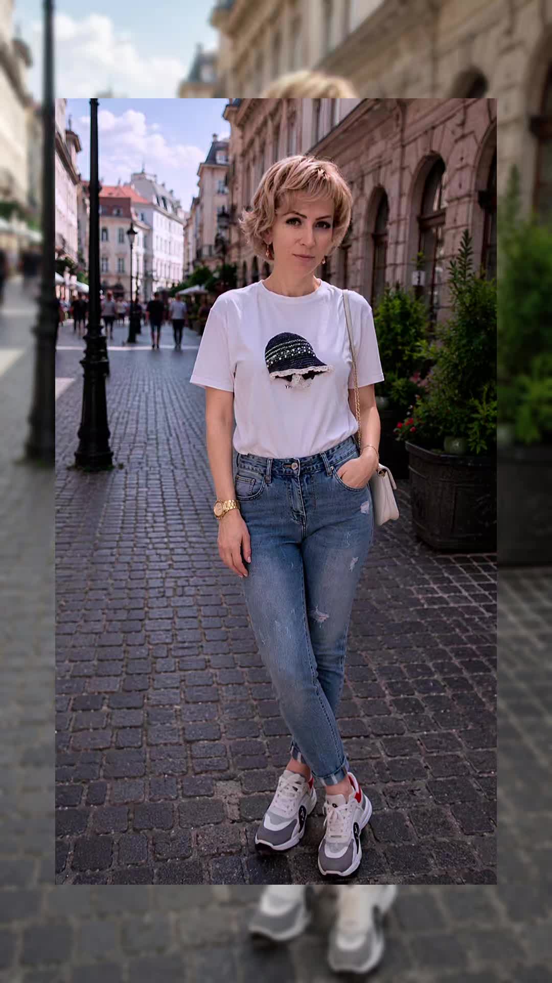 @mioaraanghel18
