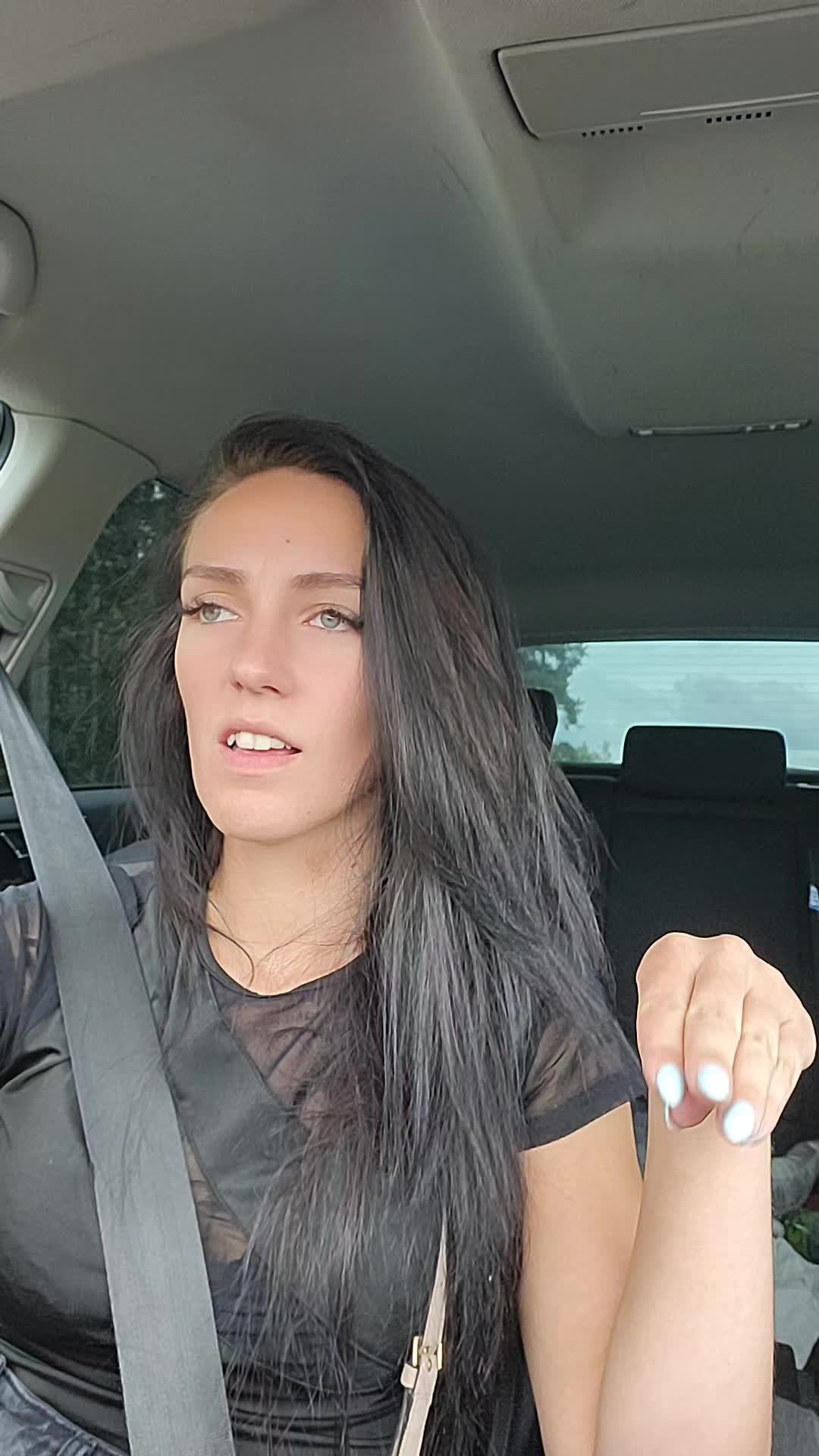 @Šárinka😈