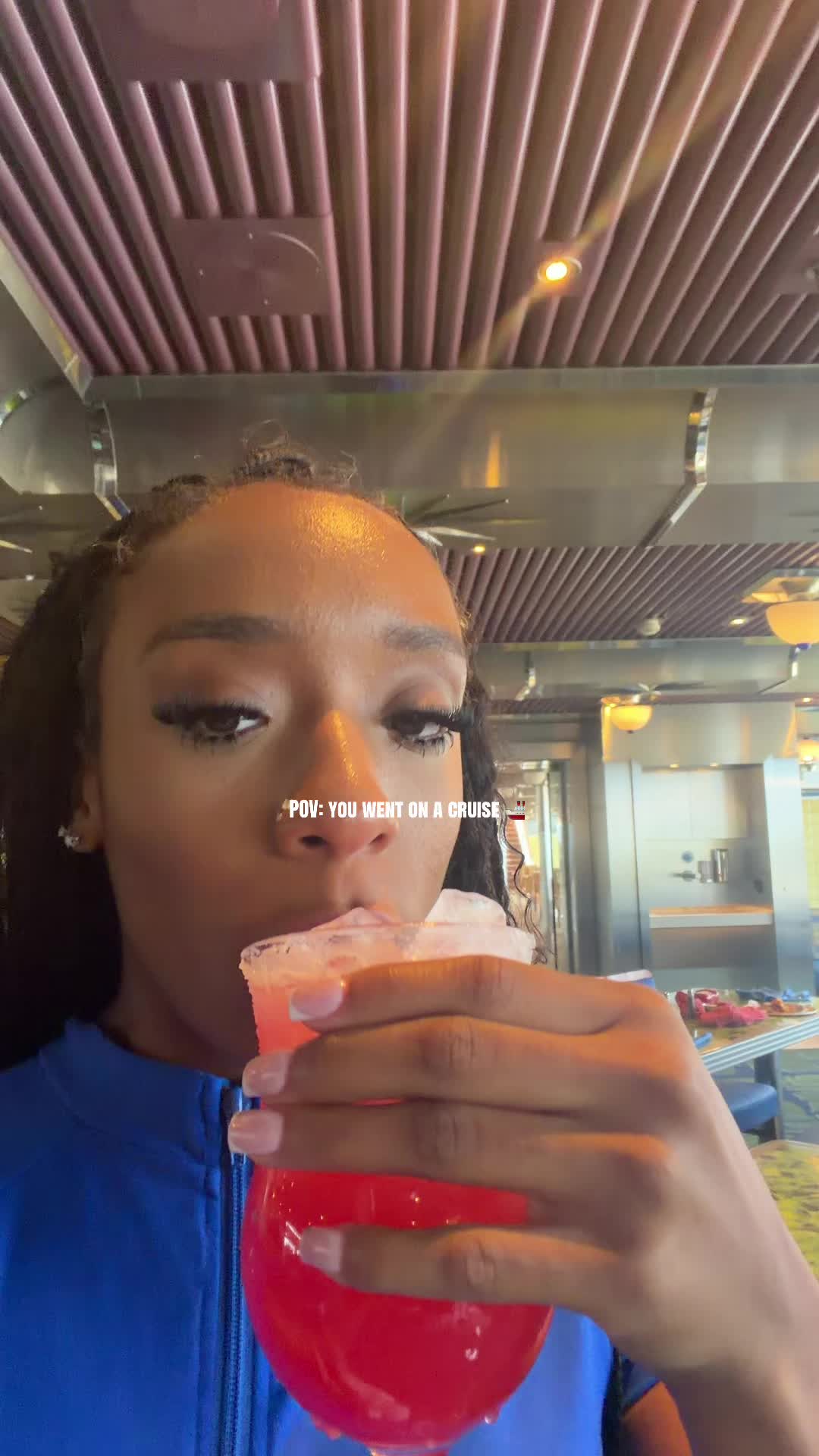 @riahnicole