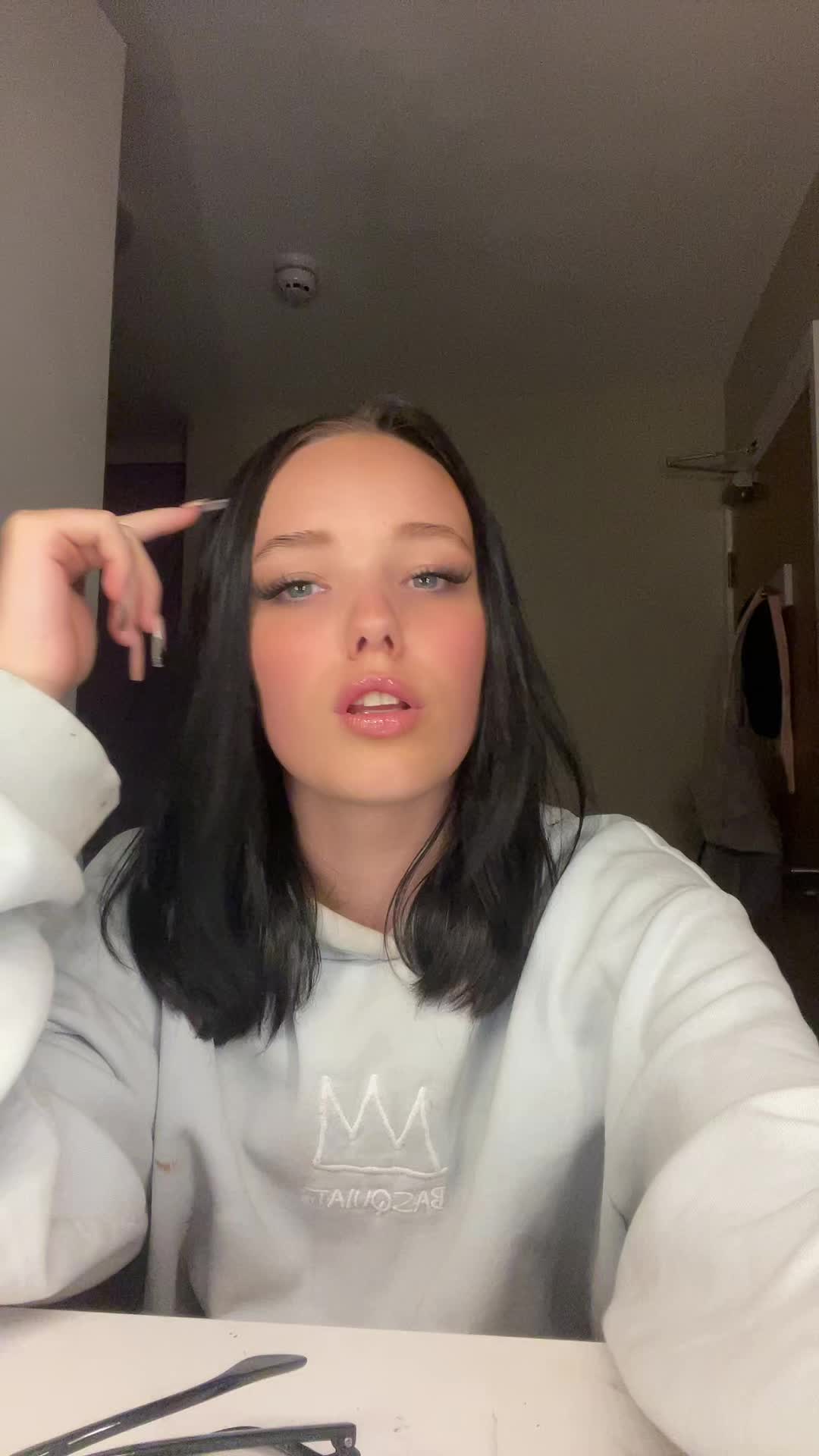 @Ashleigh Brooke 🌺
