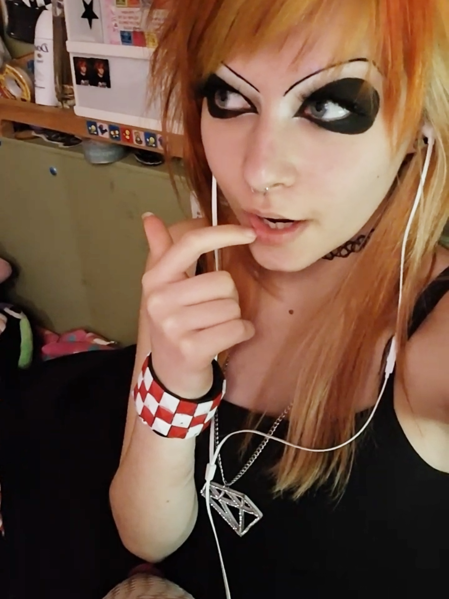 @Mikey ways n1 fan 🧛♂️🦇