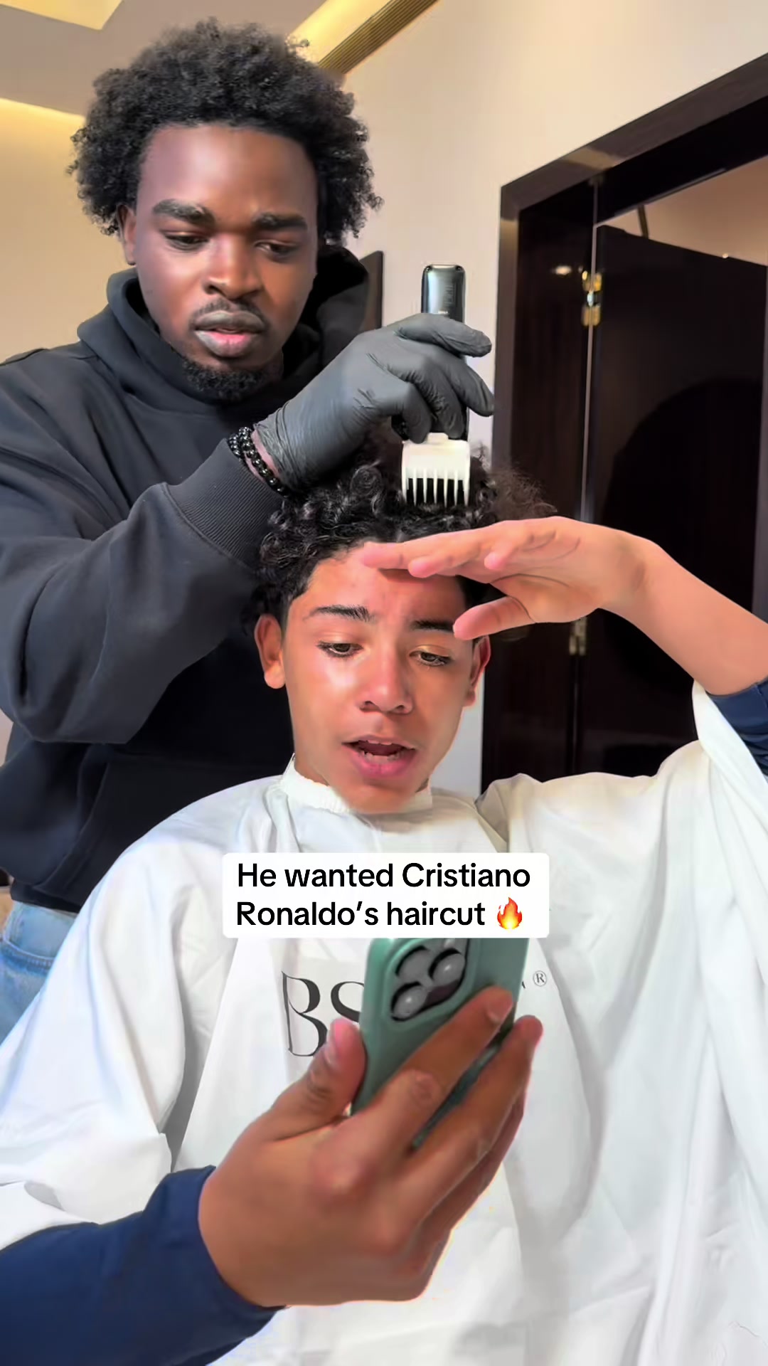 @Mo’s Barbers