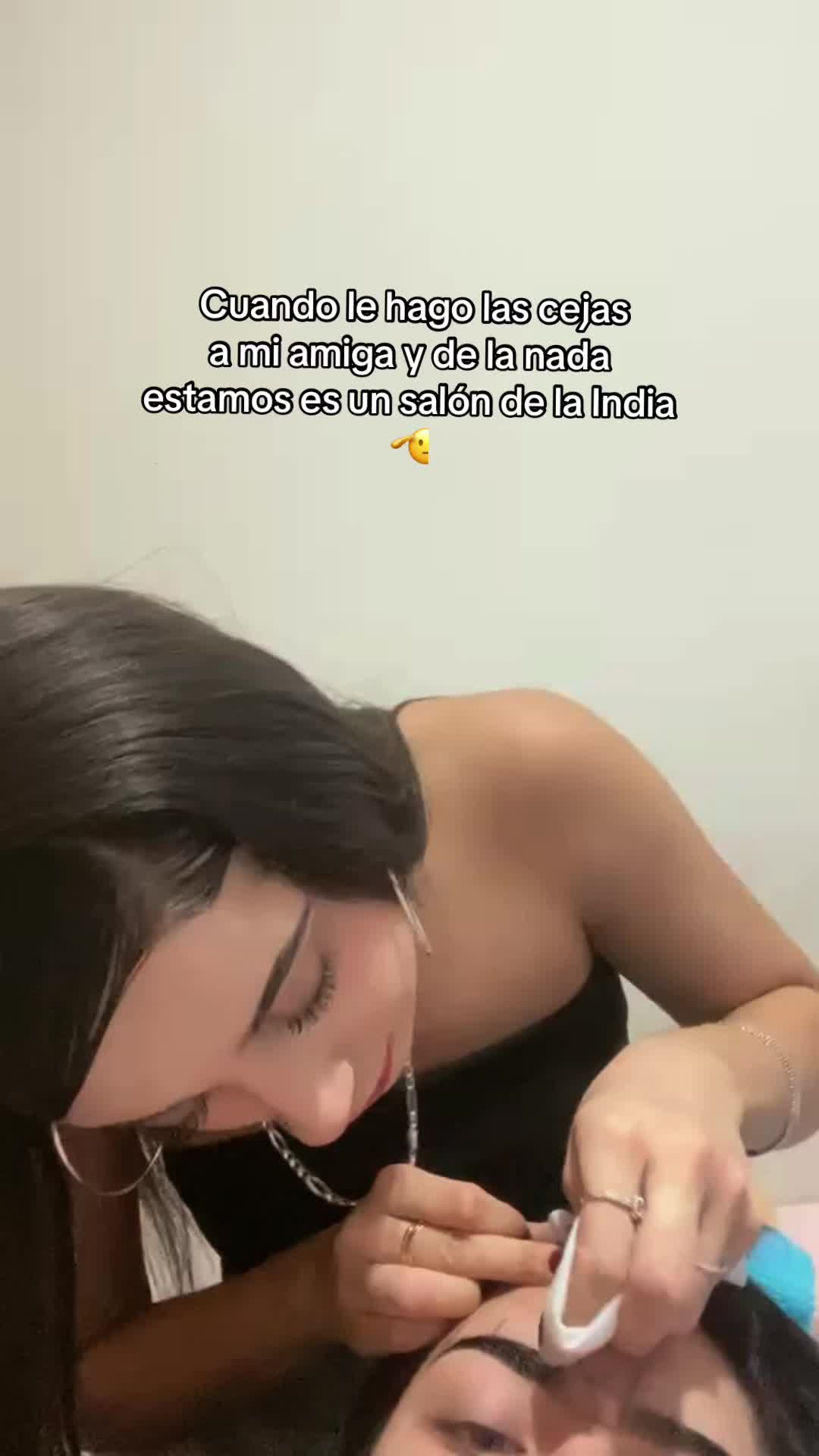 @valeria_🪬