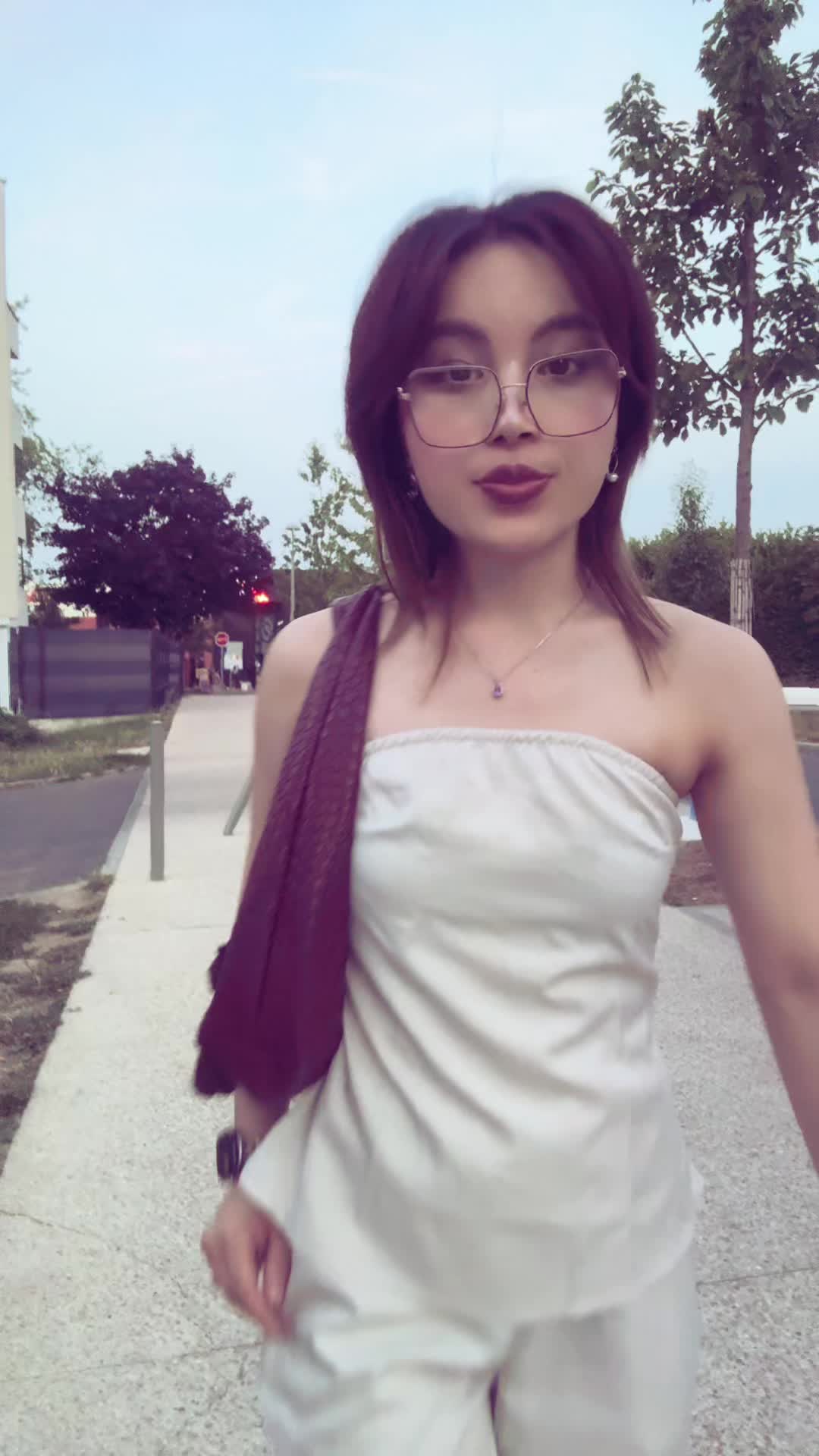 @10ZIN