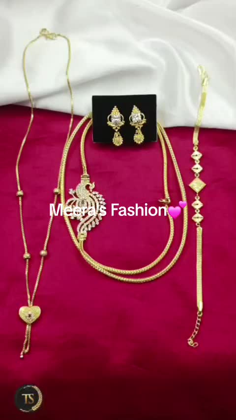 @Meera's Fashion ๐๐