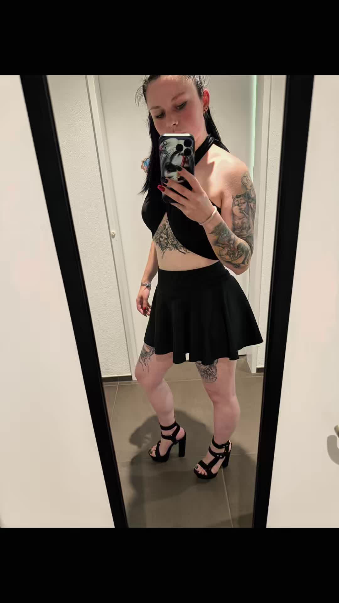 @Lany_blue7
