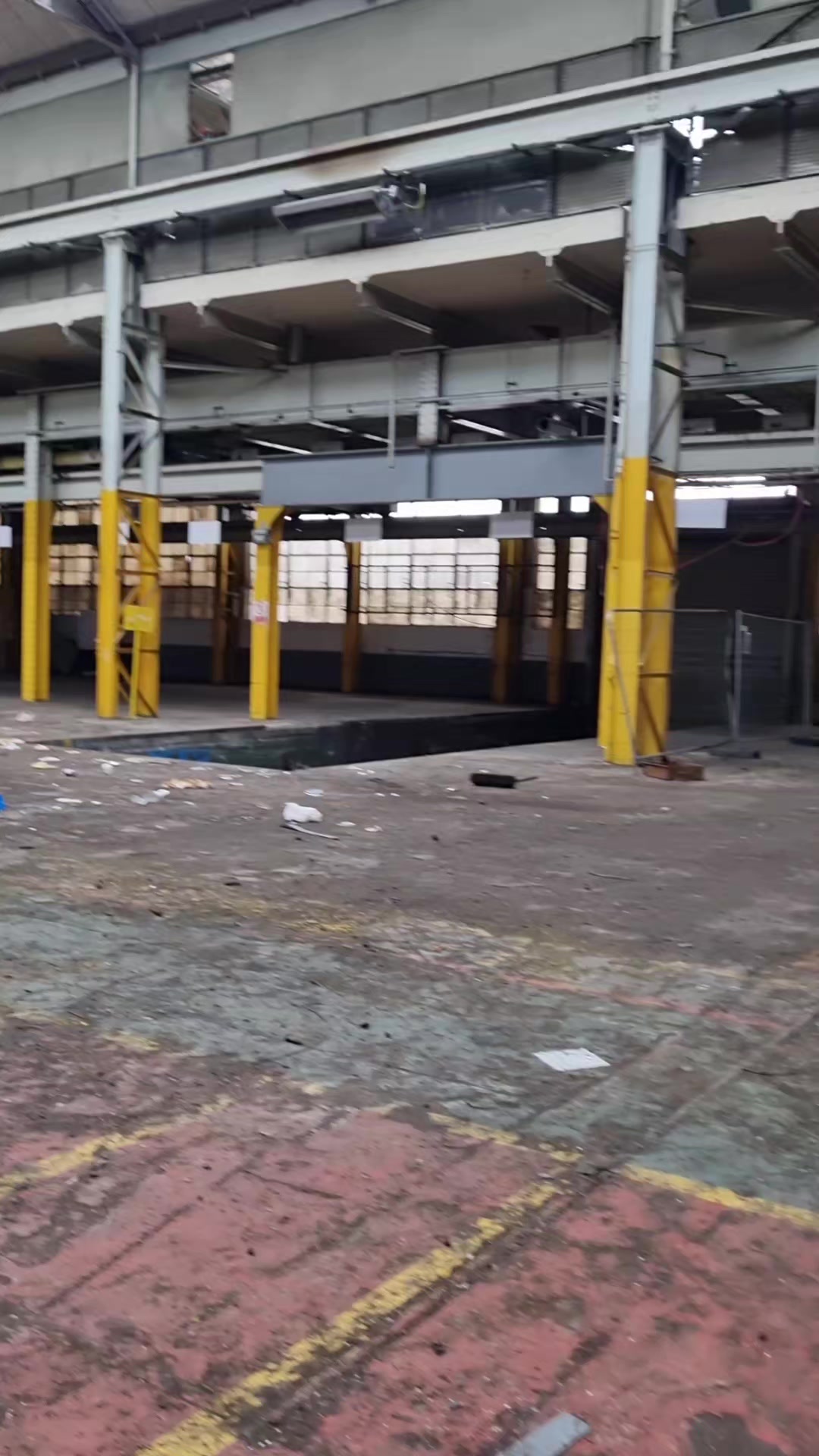 @urbex.com03