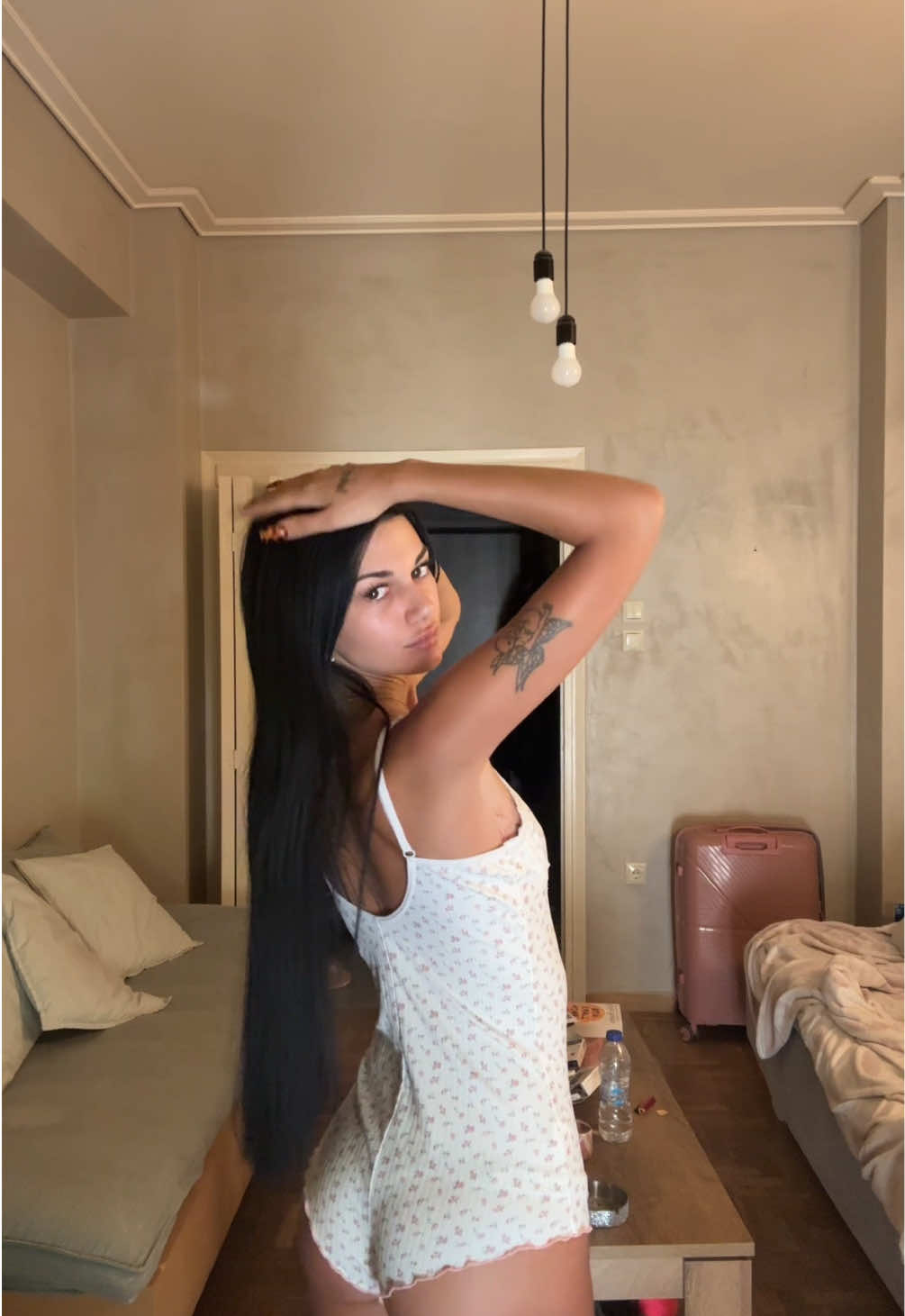 @v9