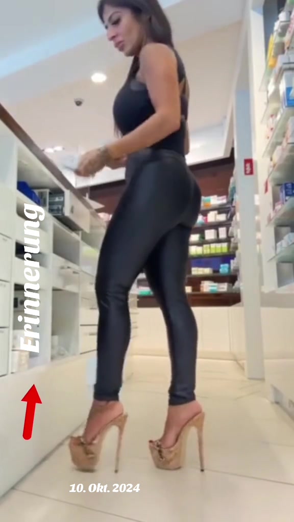 @Foxiee.Fox🦊