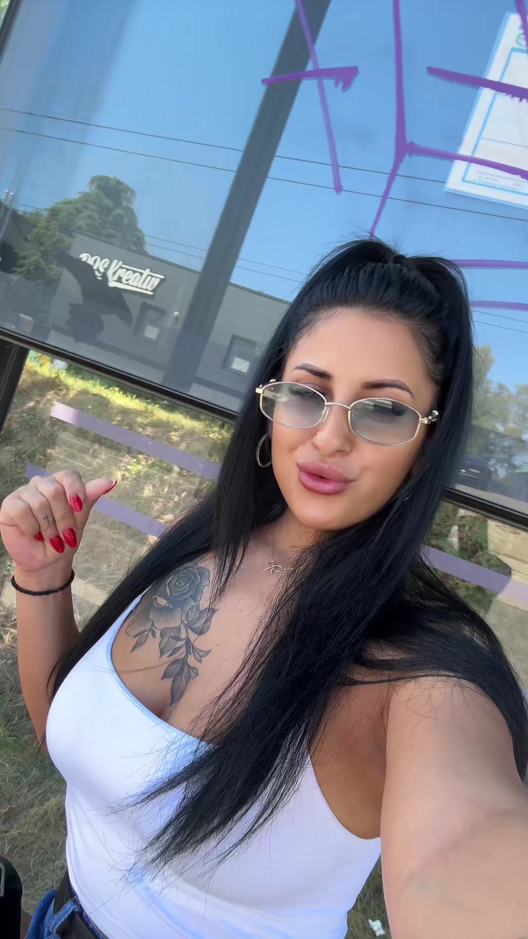@Andreeea