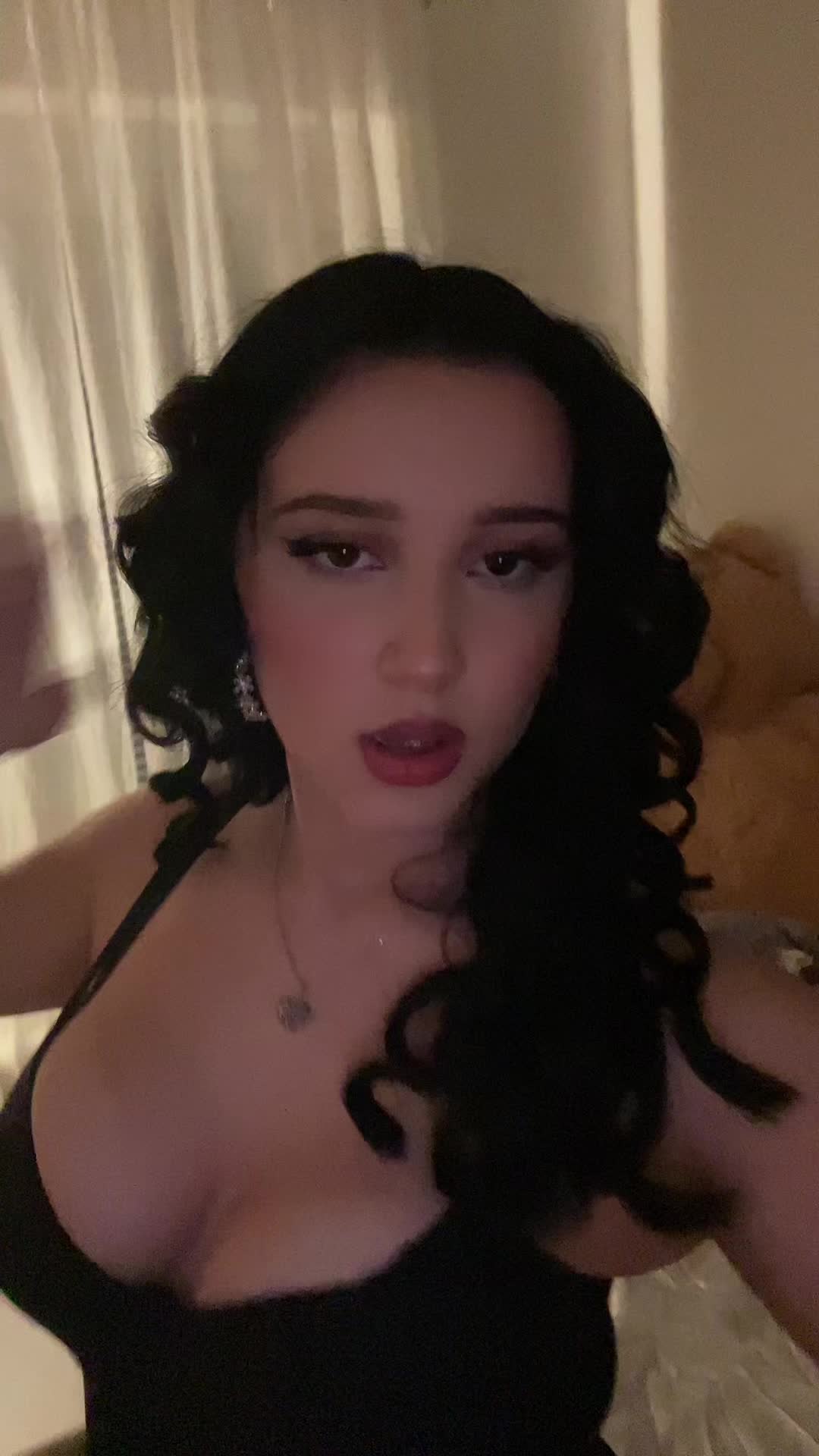 @𝐗𝐑𝐈𝐒𝐓𝐈𝐍𝐀🧘🏻&zwj;♀️