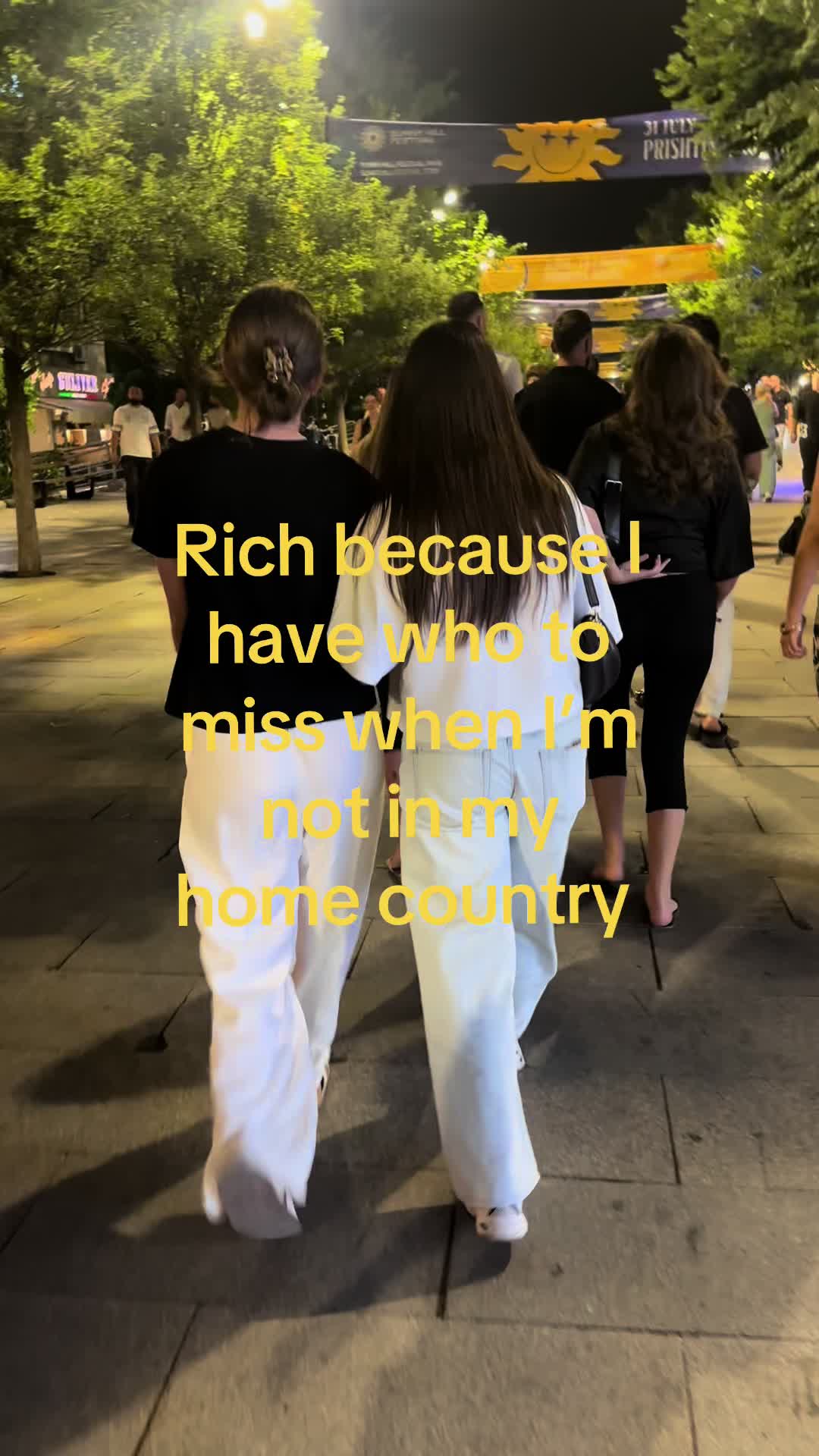 @🇦🇱