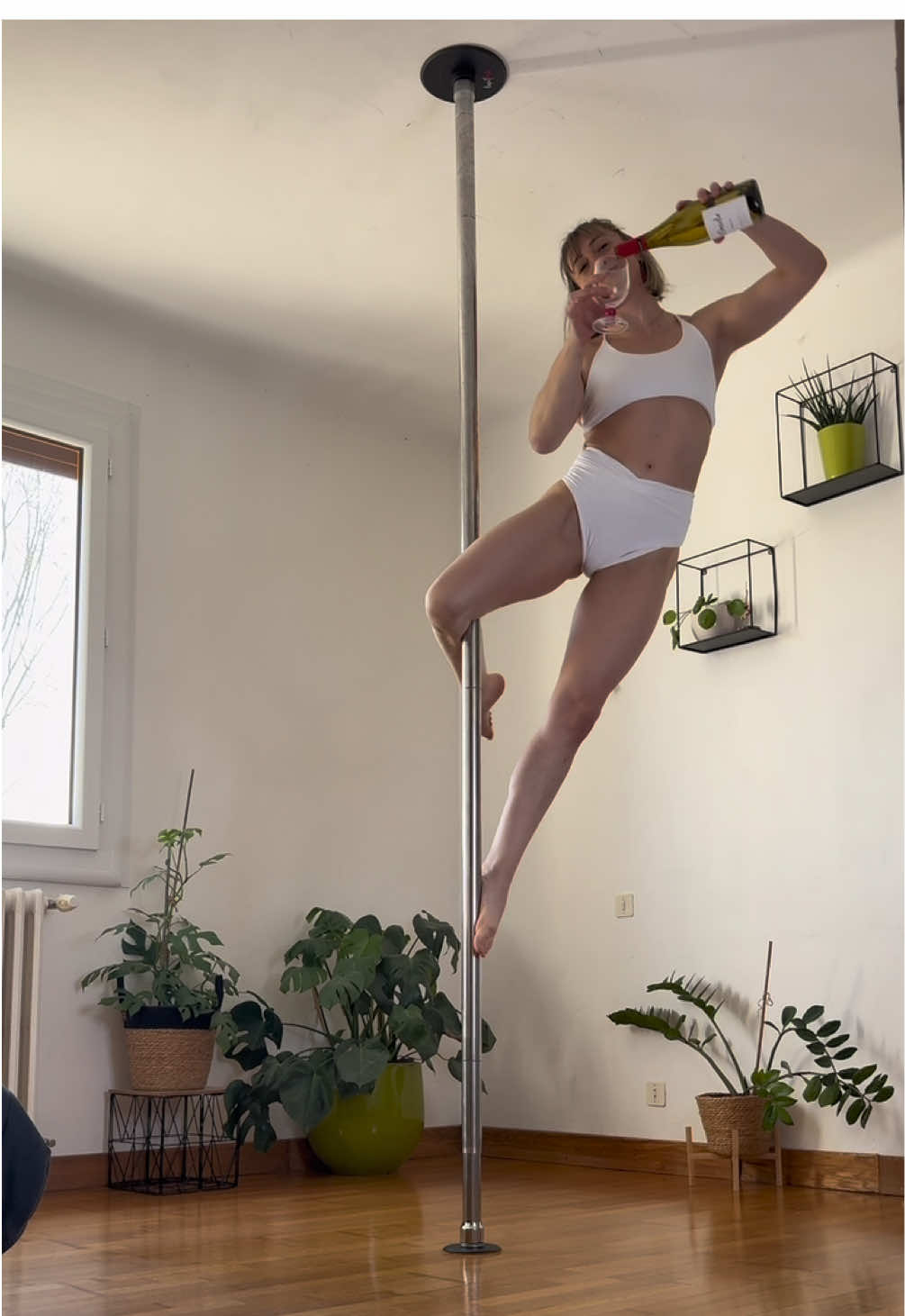 @helena.pole