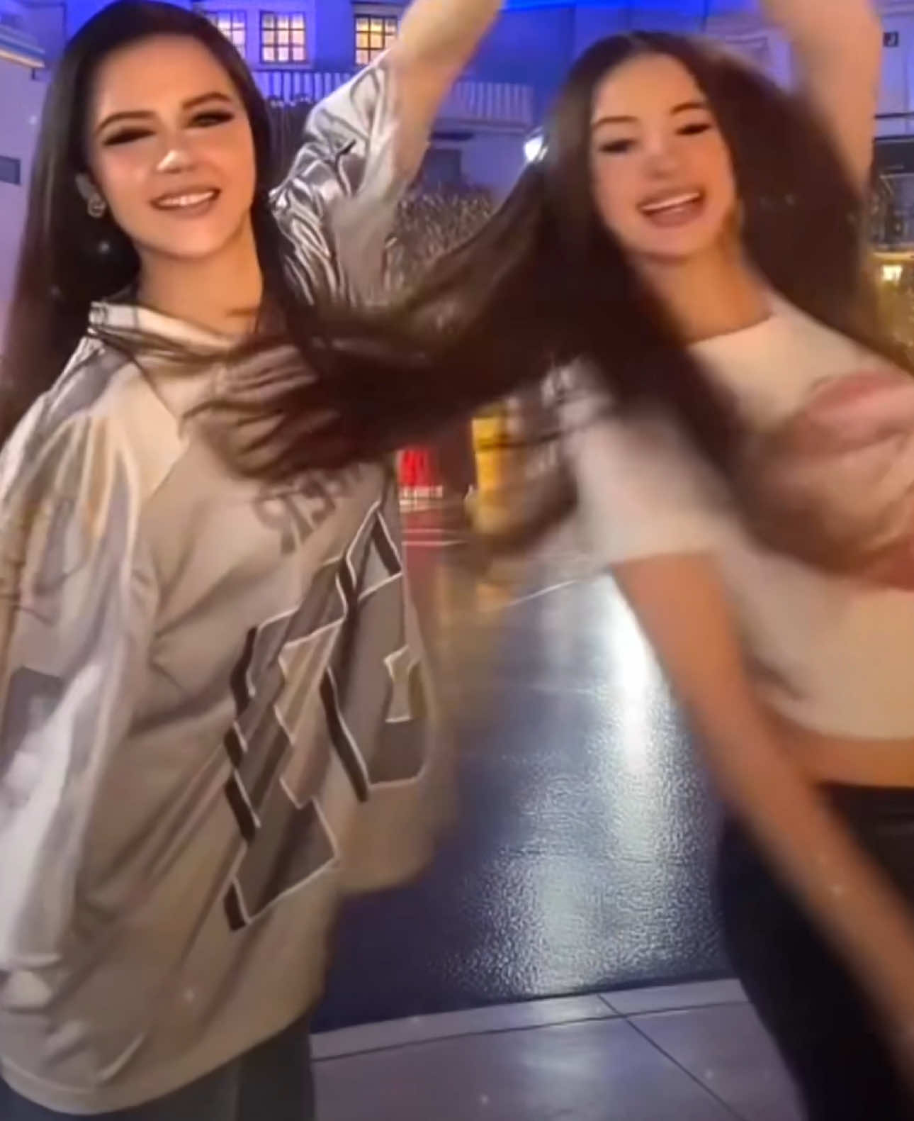 @𝐧𝐢𝐢𝐤𝐚