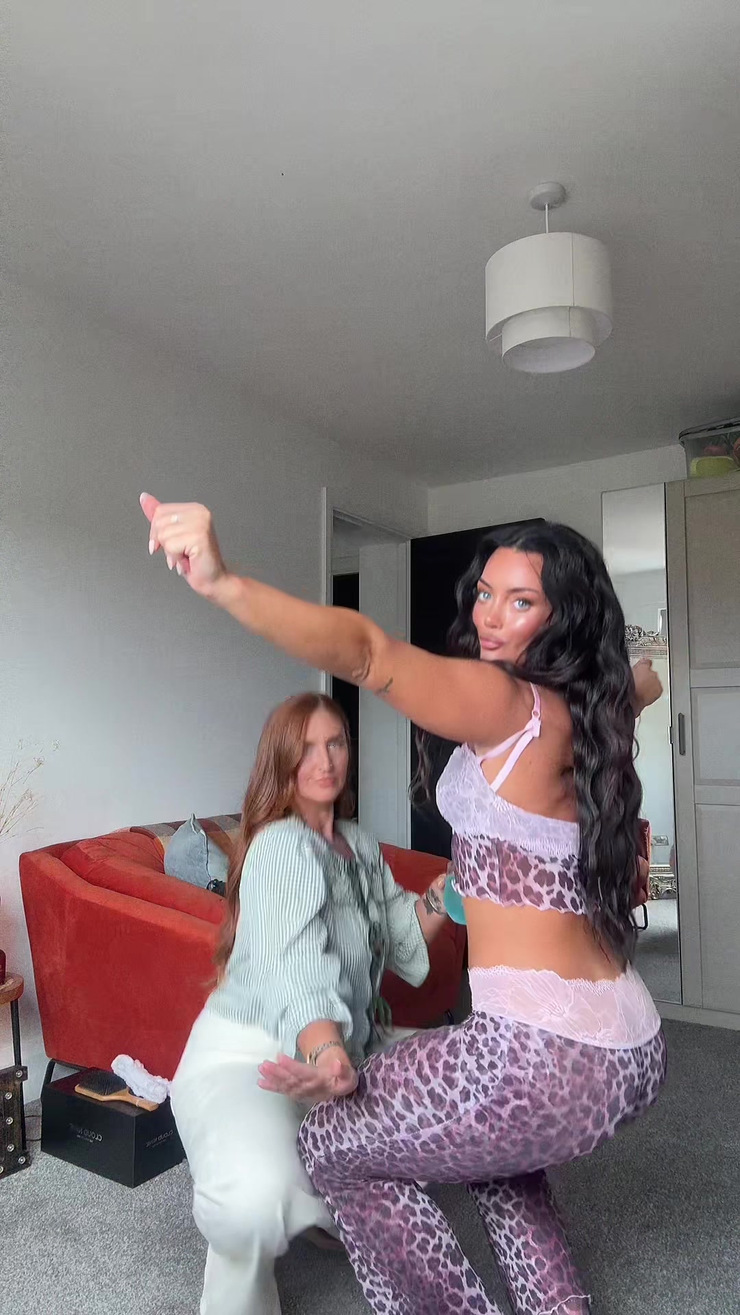 @ChloescnX