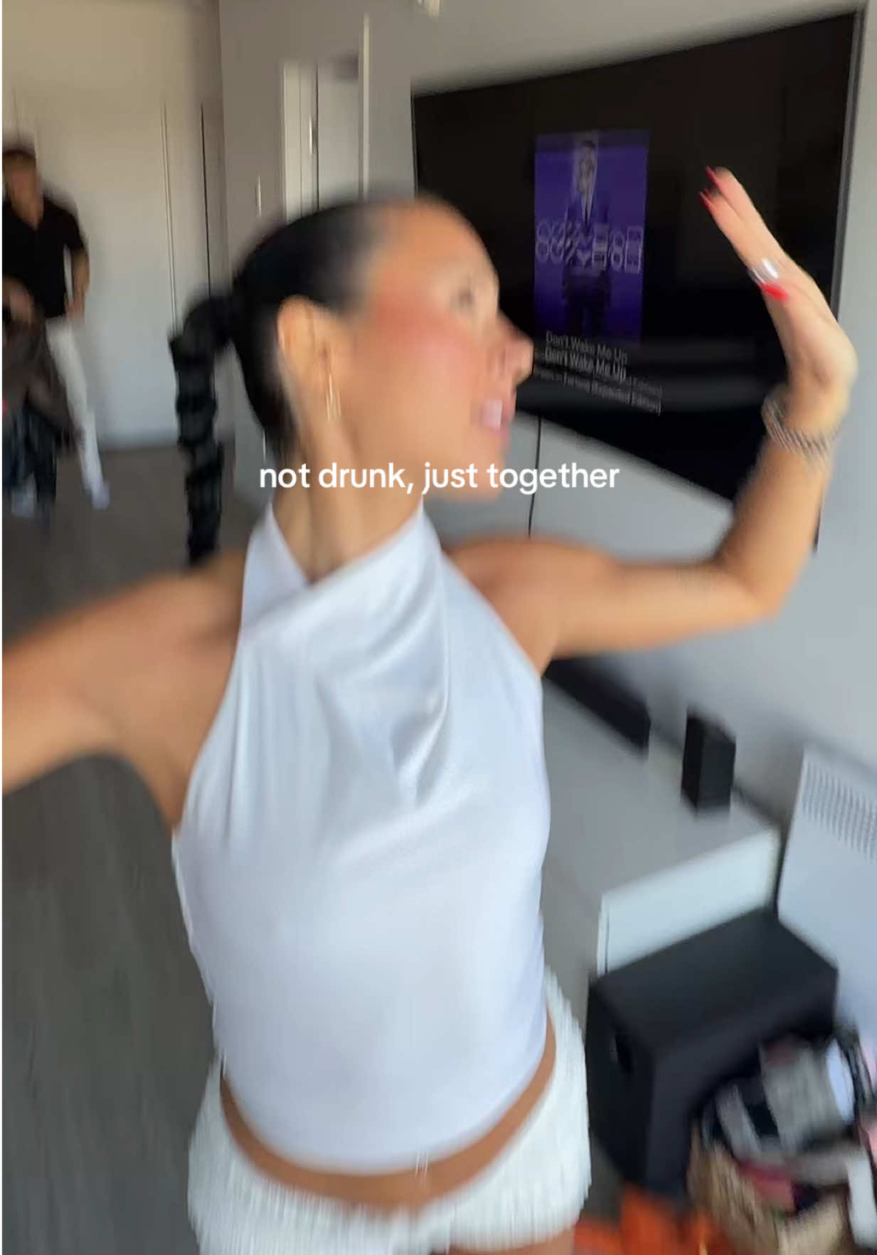@naomielemire
