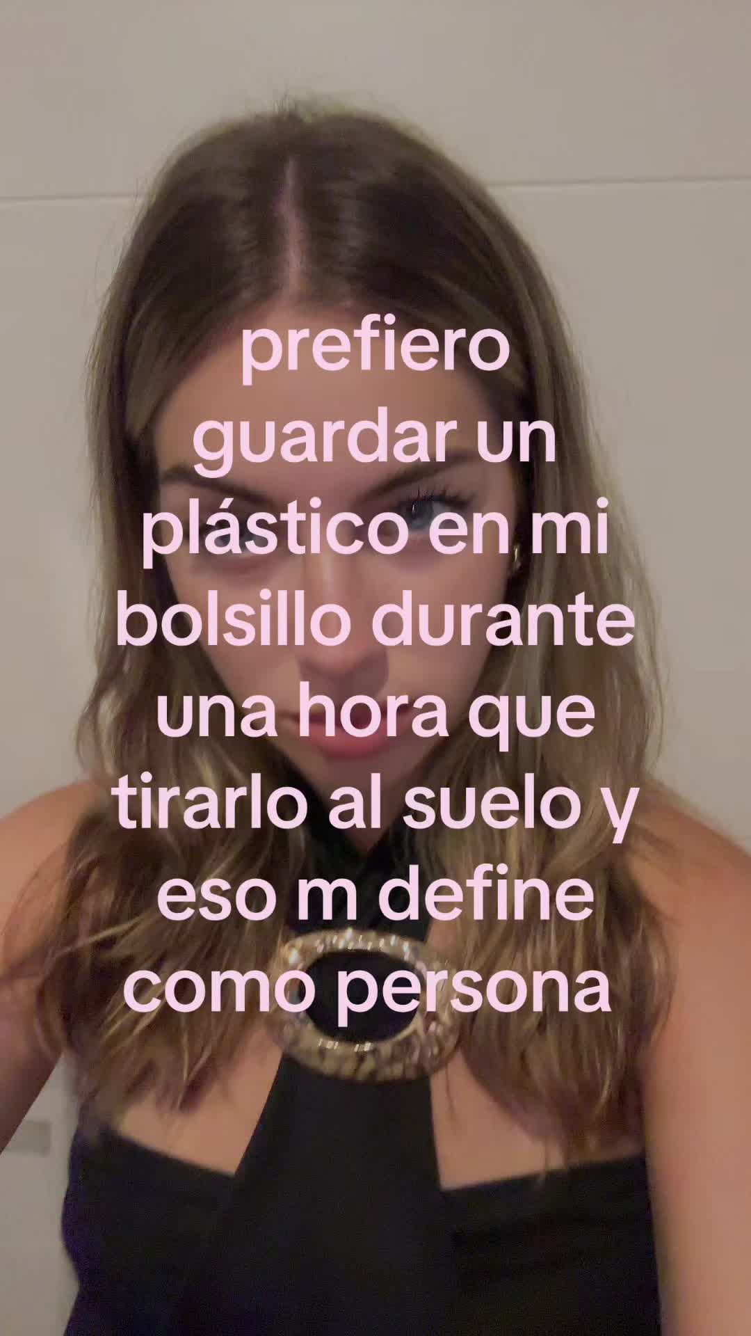 @ʀᴏxxᴀɴɴᴀ ༉