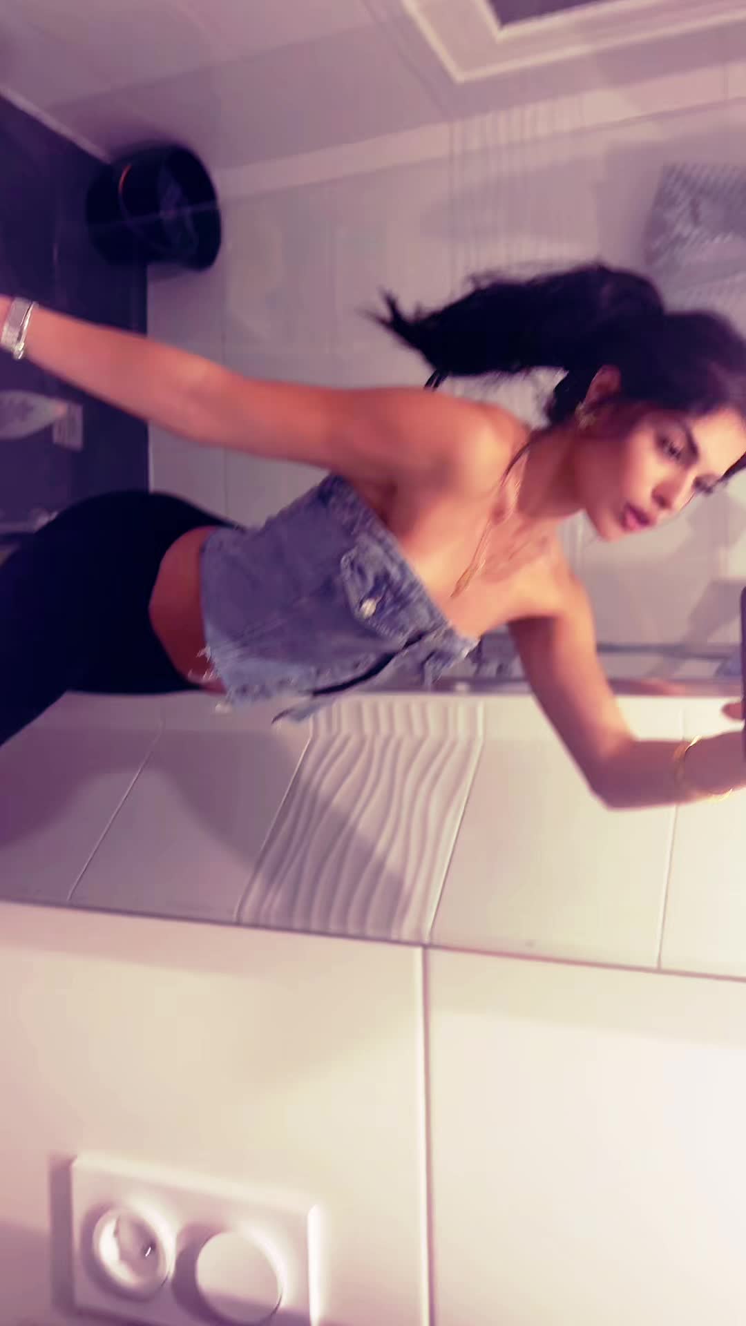 @Malu