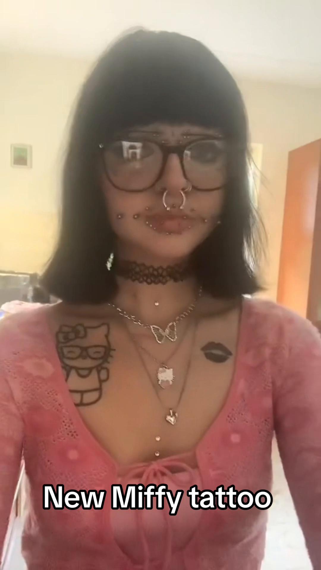@avi
